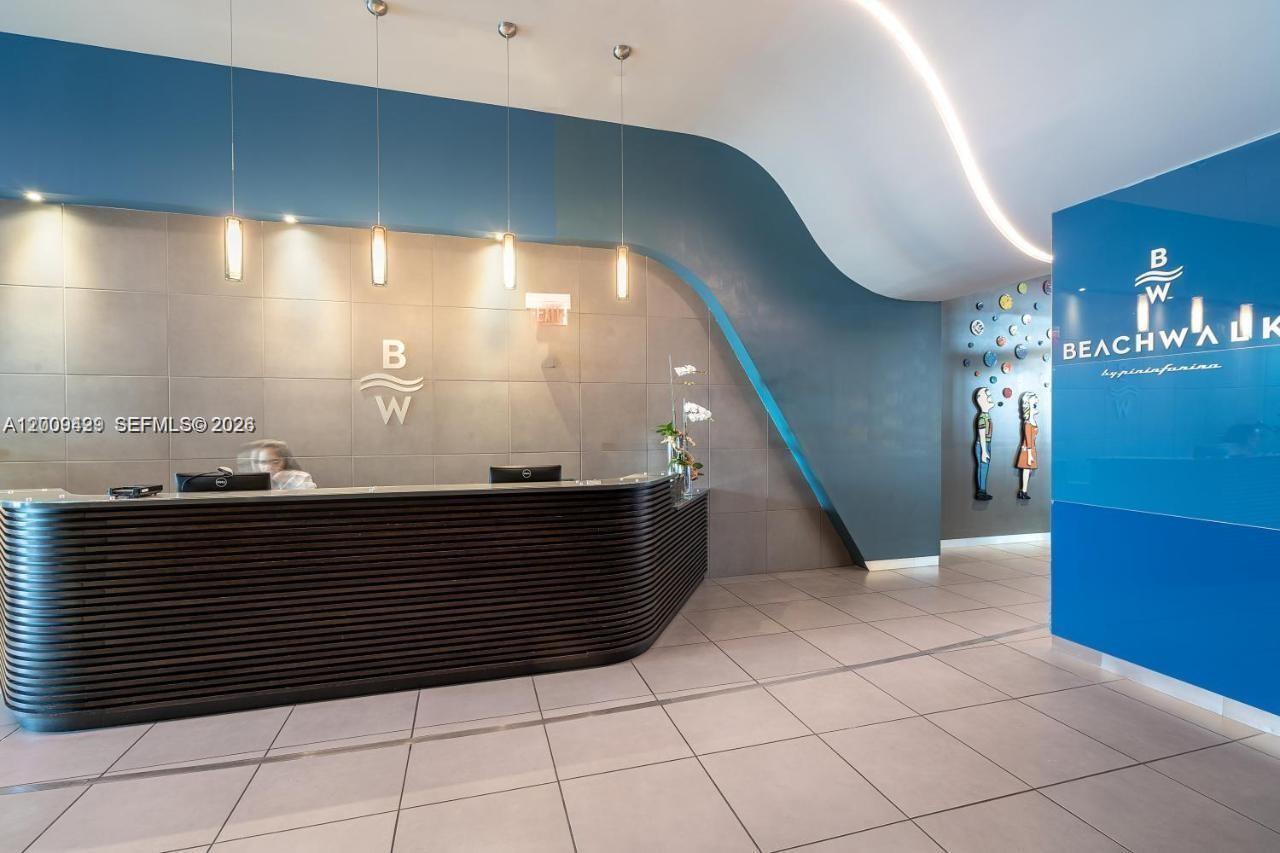 image Beachwalk Condominium23