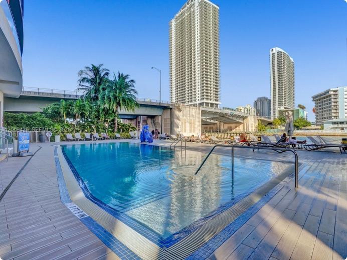 image Beachwalk Condominium28