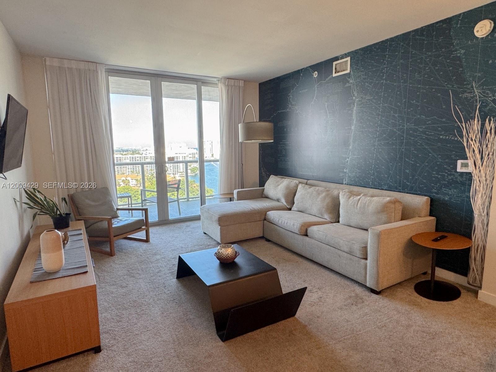 image Beachwalk Condominium2