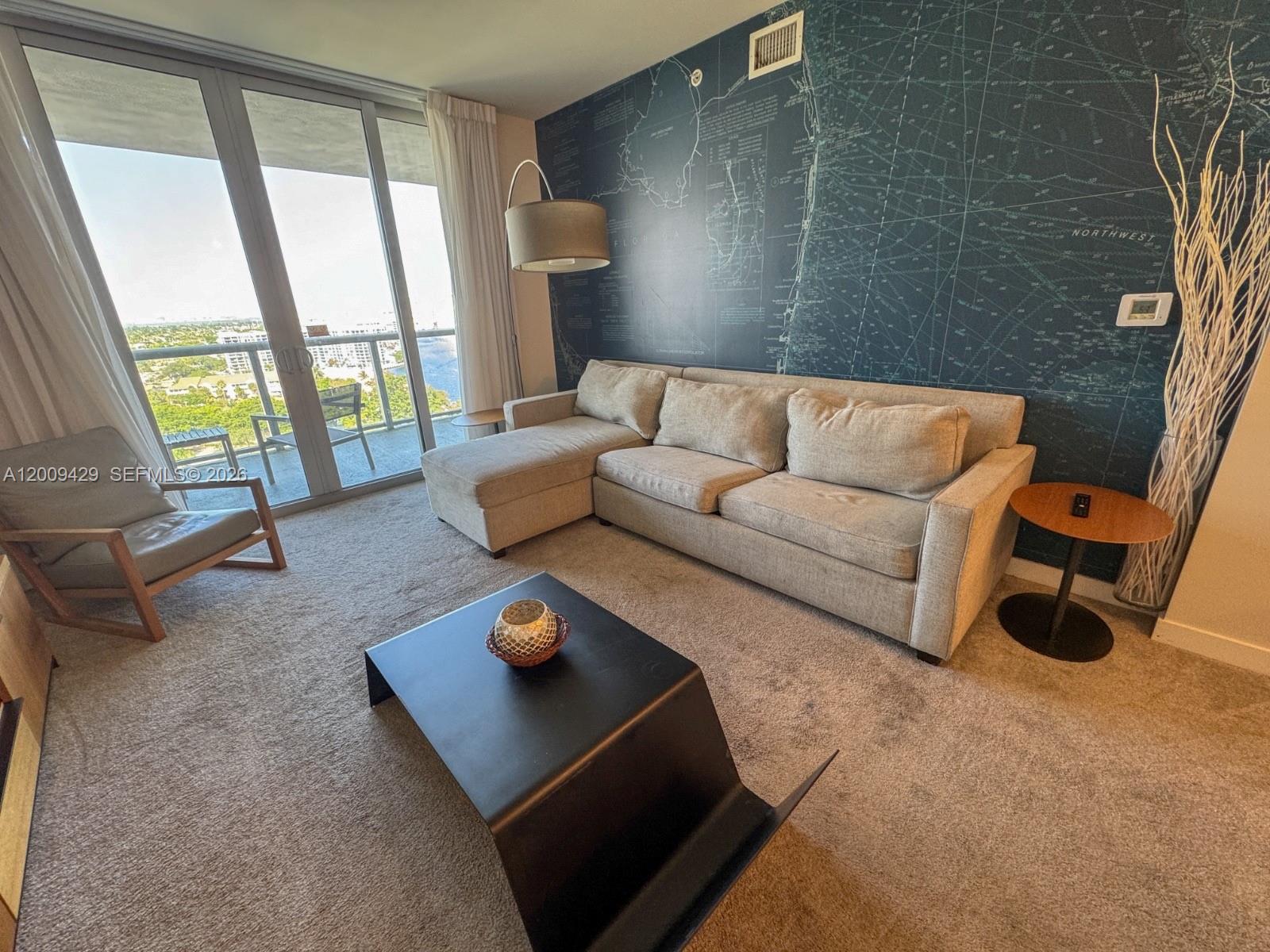 image Beachwalk Condominium4