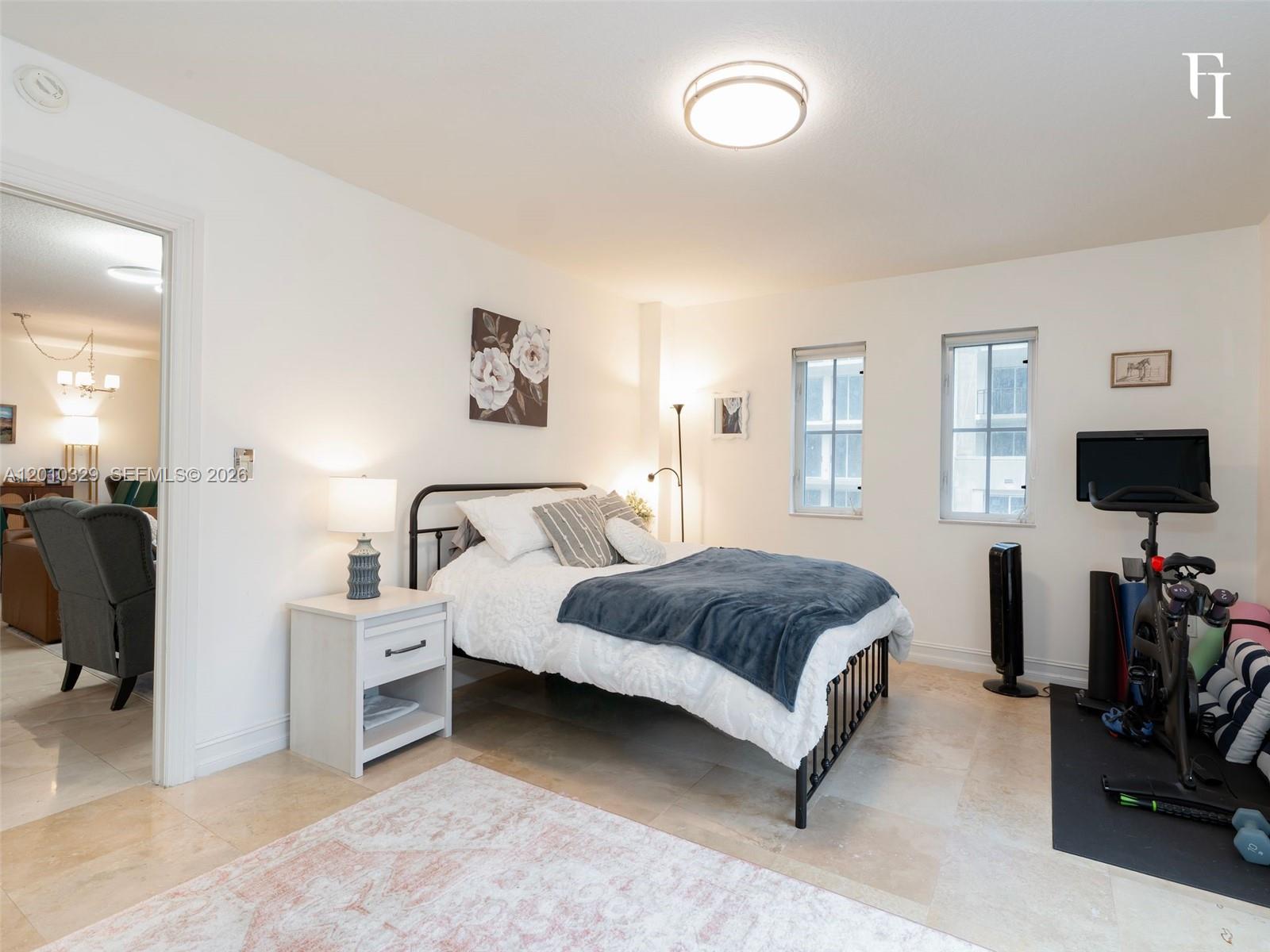 322 Madeira Ave #405 Coral Gables, FL 33134