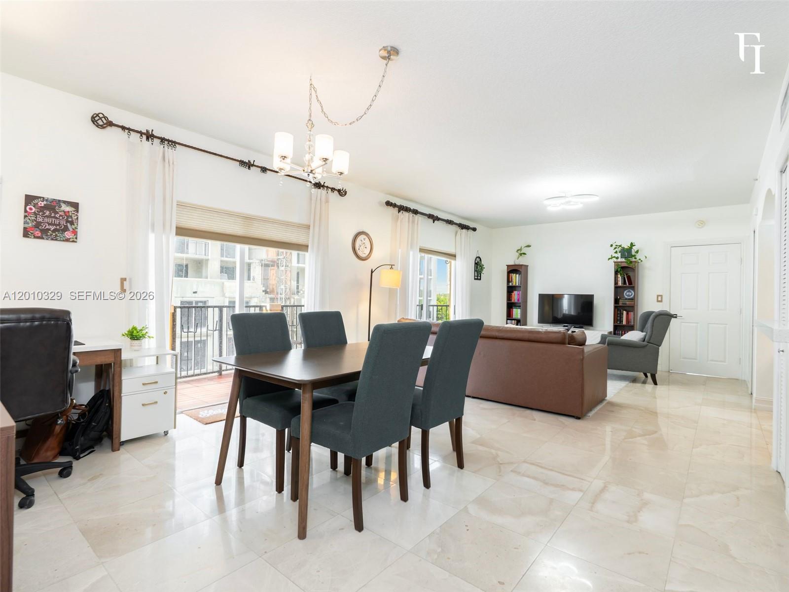 322 Madeira Ave #405 Coral Gables, FL 33134