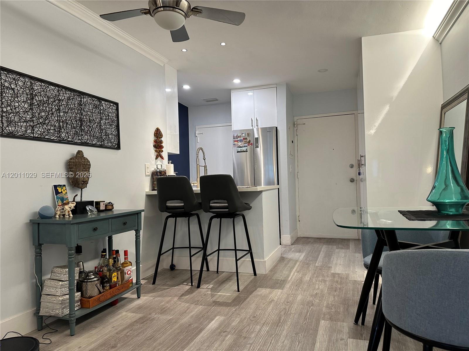 1130 11th St #4E Miami Beach, FL 33139