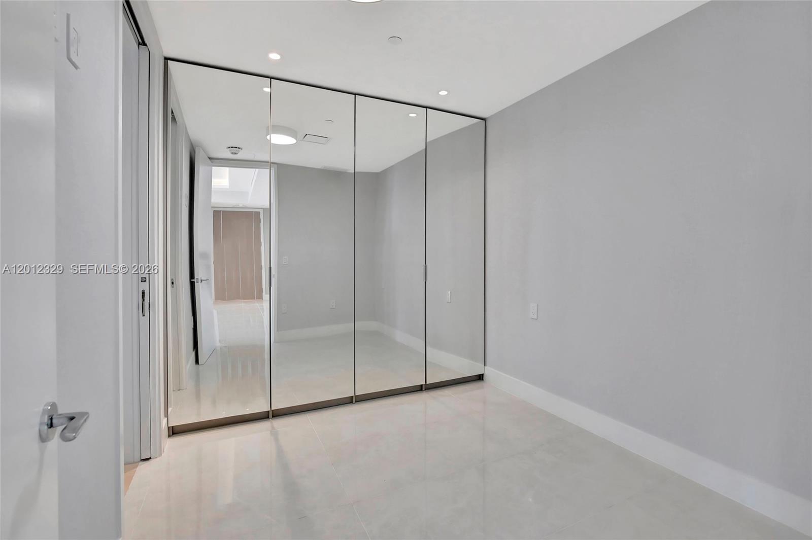 15701 Collins Ave #3804 Sunny Isles Beach, FL 33160
