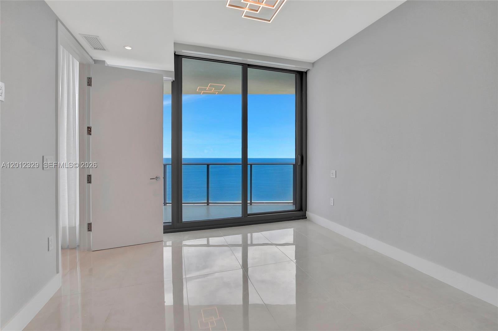 15701 Collins Ave #3804 Sunny Isles Beach, FL 33160