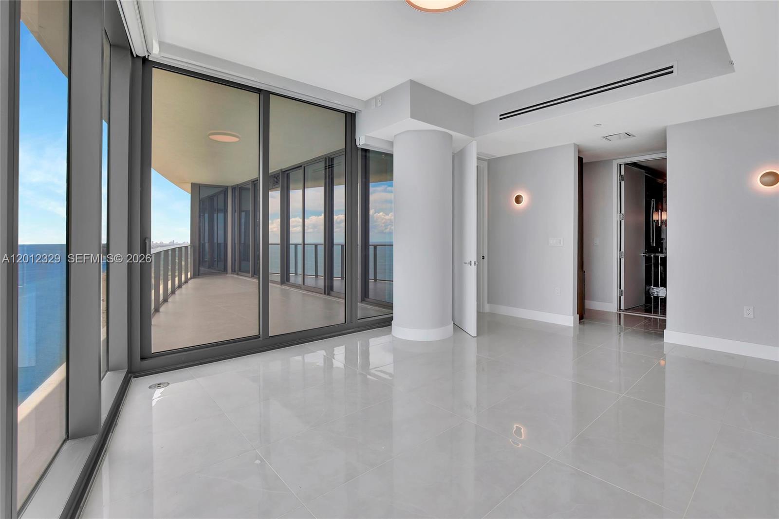 15701 Collins Ave #3804 Sunny Isles Beach, FL 33160