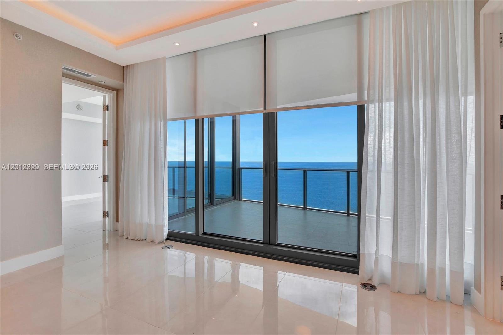 15701 Collins Ave #3804 Sunny Isles Beach, FL 33160
