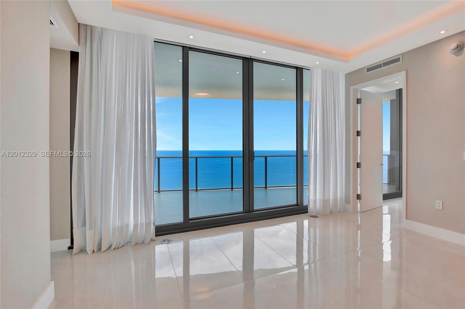 15701 Collins Ave #3804 Sunny Isles Beach, FL 33160