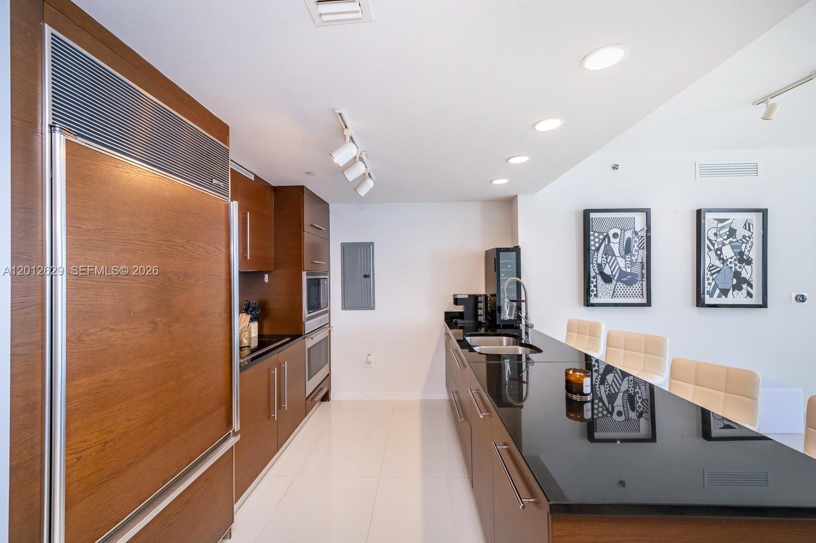 465 E Brickell Ave #5305 Miami, FL 33131