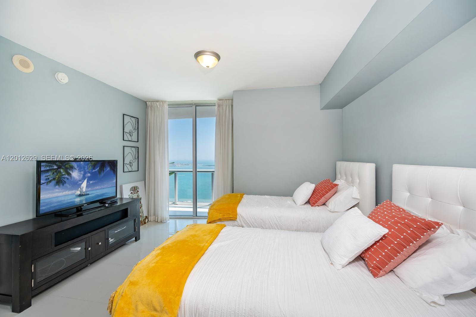465 E Brickell Ave #5305 Miami, FL 33131