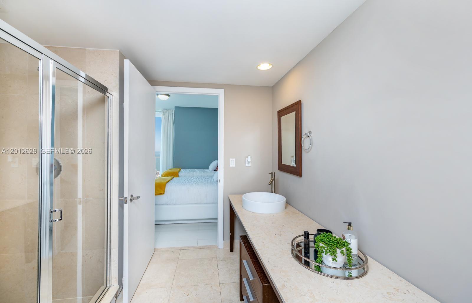 465 E Brickell Ave #5305 Miami, FL 33131