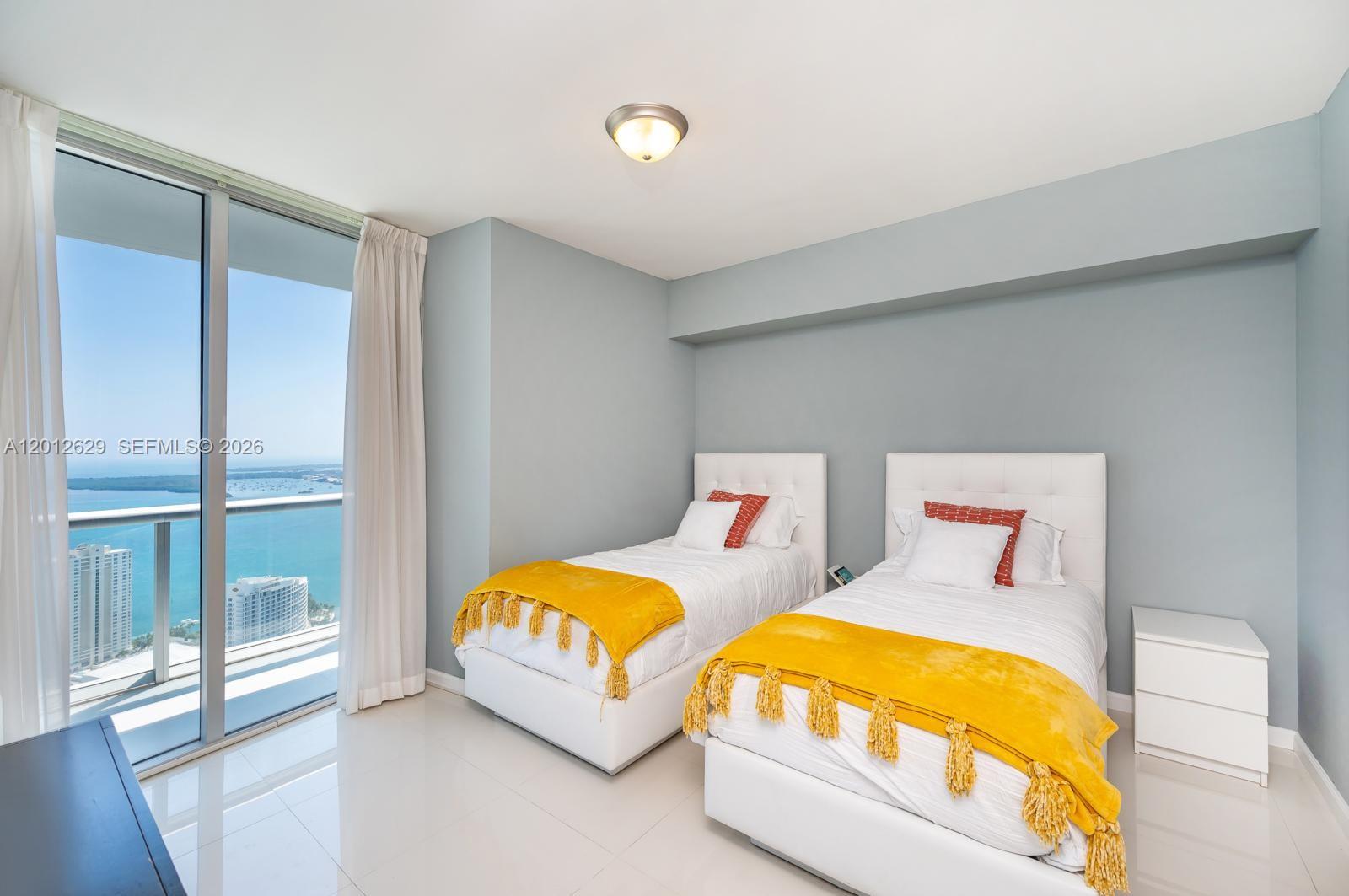 465 E Brickell Ave #5305 Miami, FL 33131