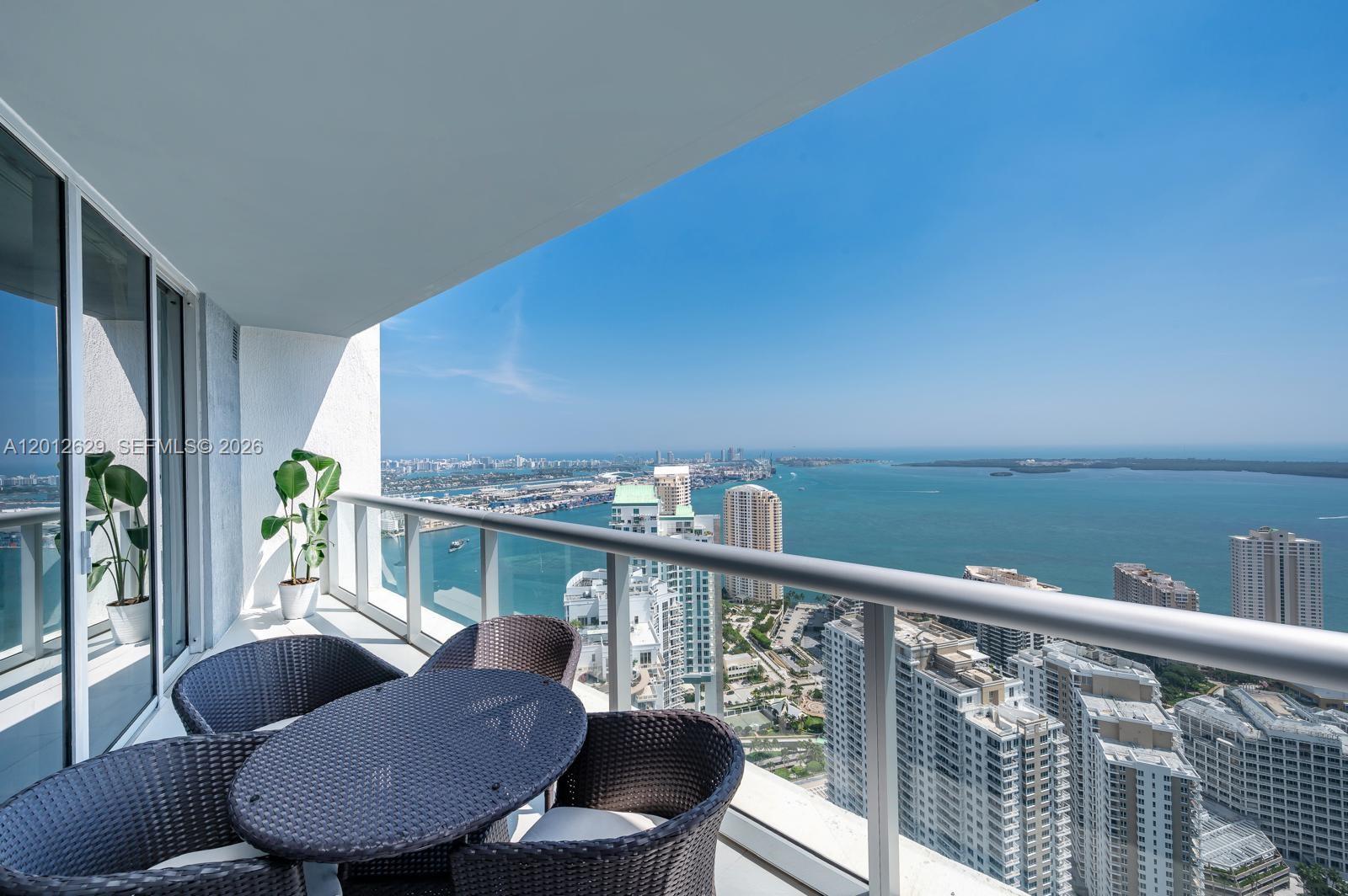 465 E Brickell Ave #5305 Miami, FL 33131