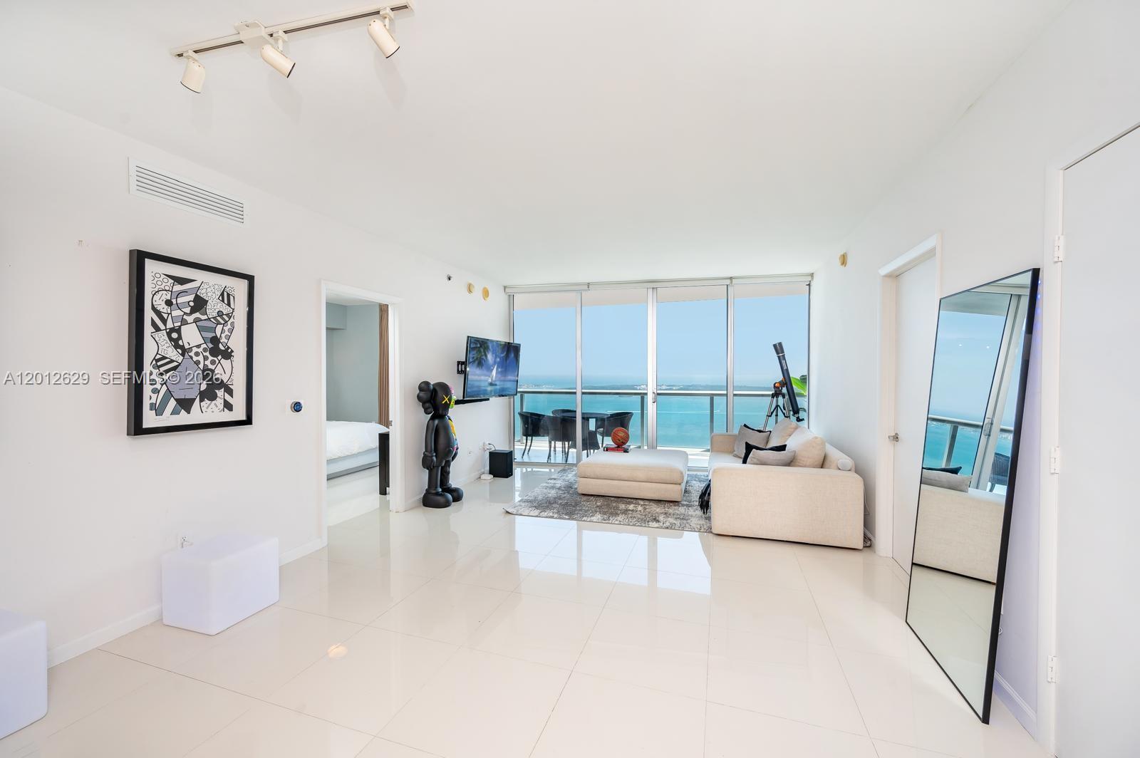 465 E Brickell Ave #5305 Miami, FL 33131