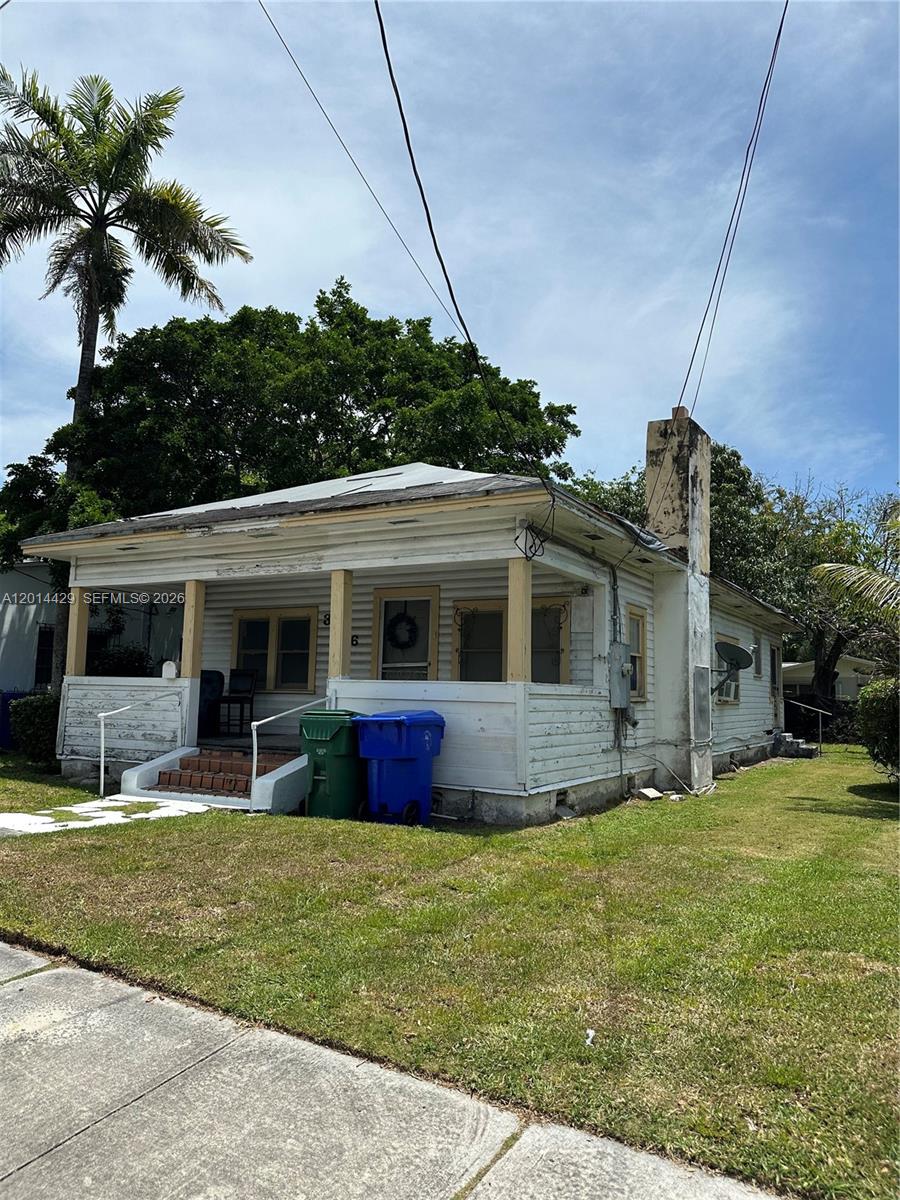 3566 Thomas Ave Miami, FL 33133