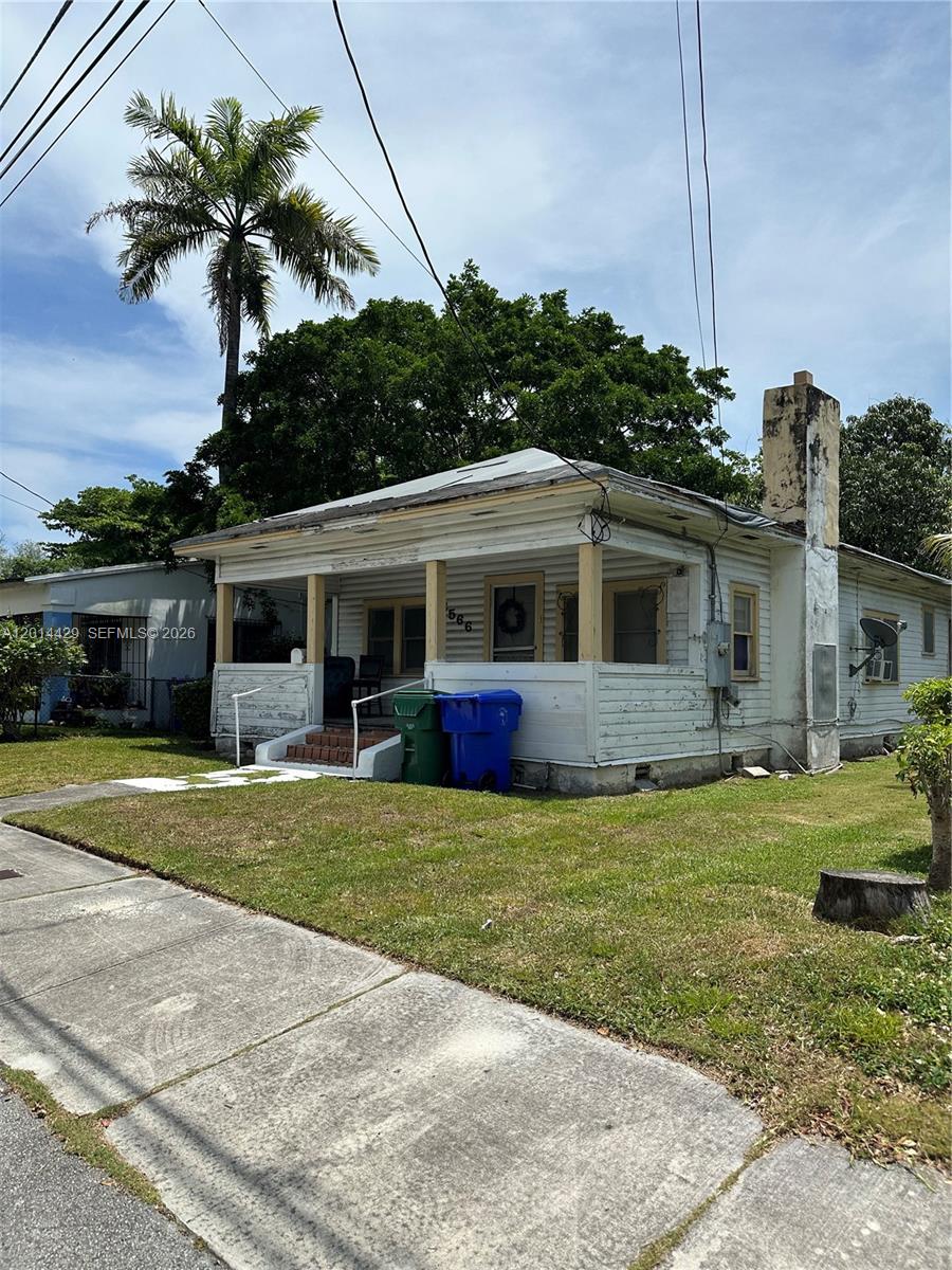 3566 Thomas Ave Miami, FL 33133