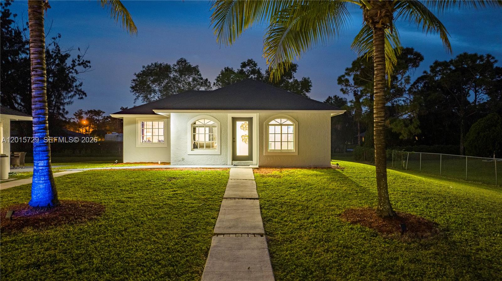 11066 N 46th Pl N West Palm Beach, FL 33411