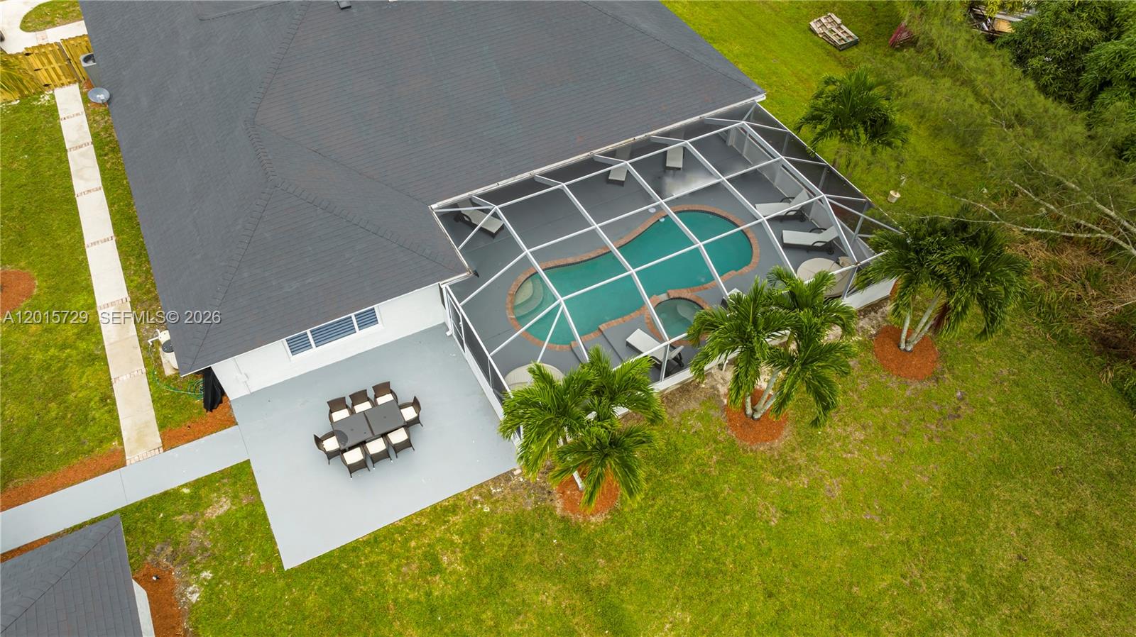 11066 N 46th Pl N West Palm Beach, FL 33411