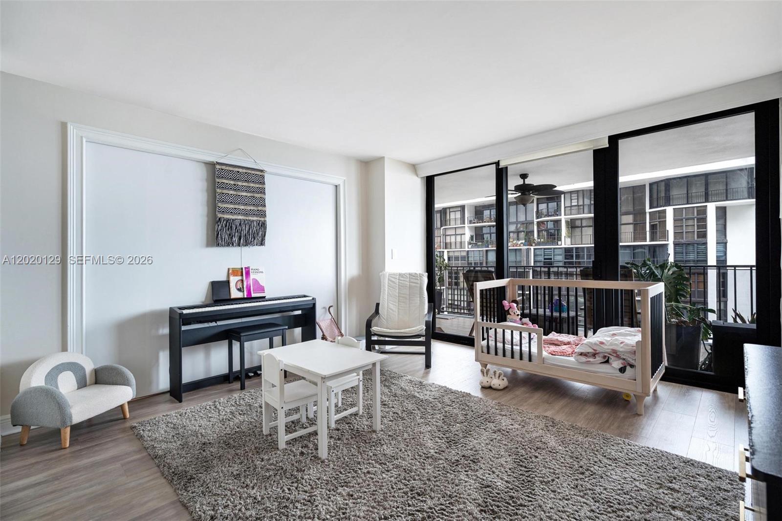 1925 Brickell Ave #1603 Miami, FL 33129