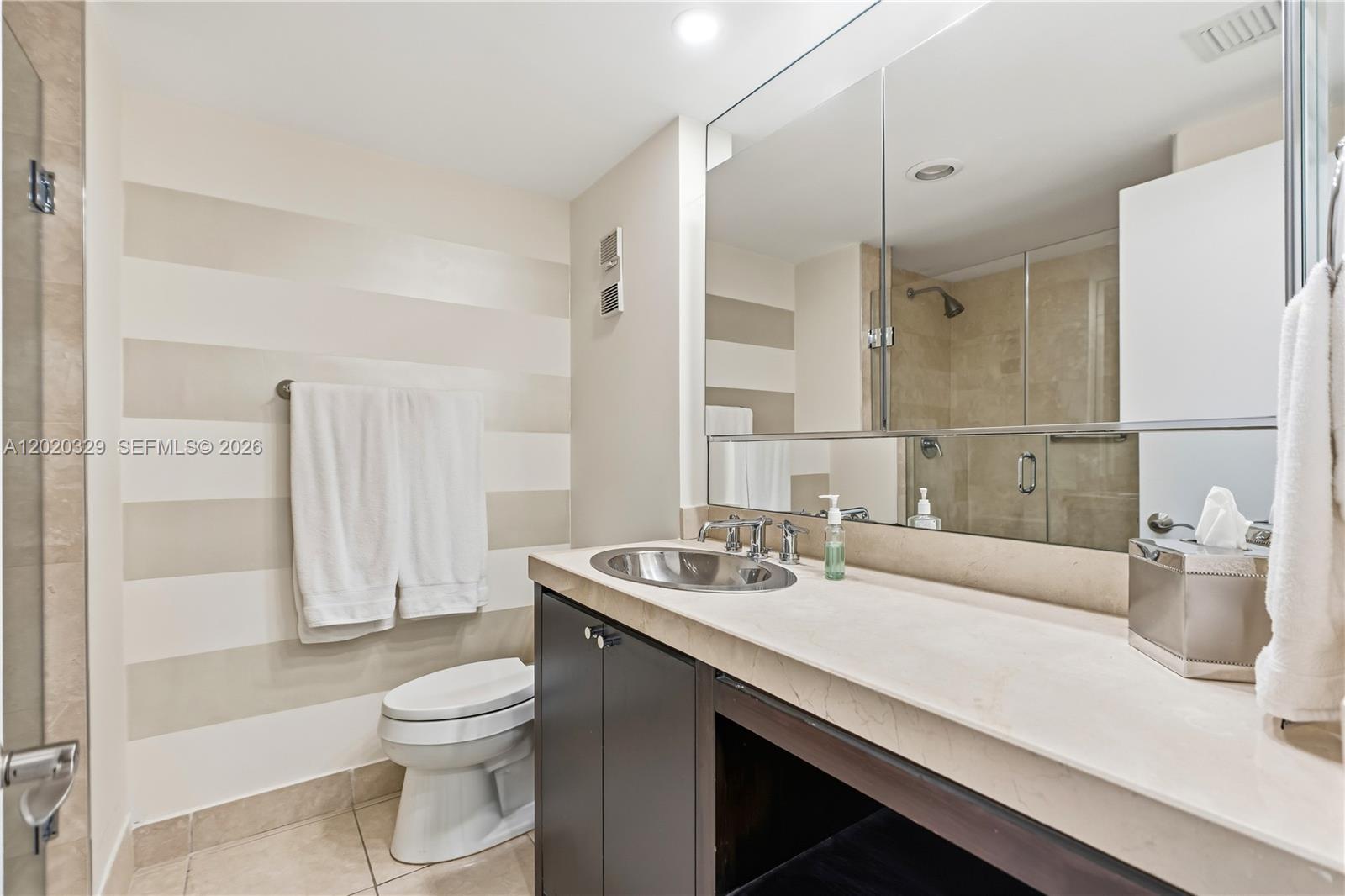 20281 E Country Clb Dr #2101 Aventura, FL 33180