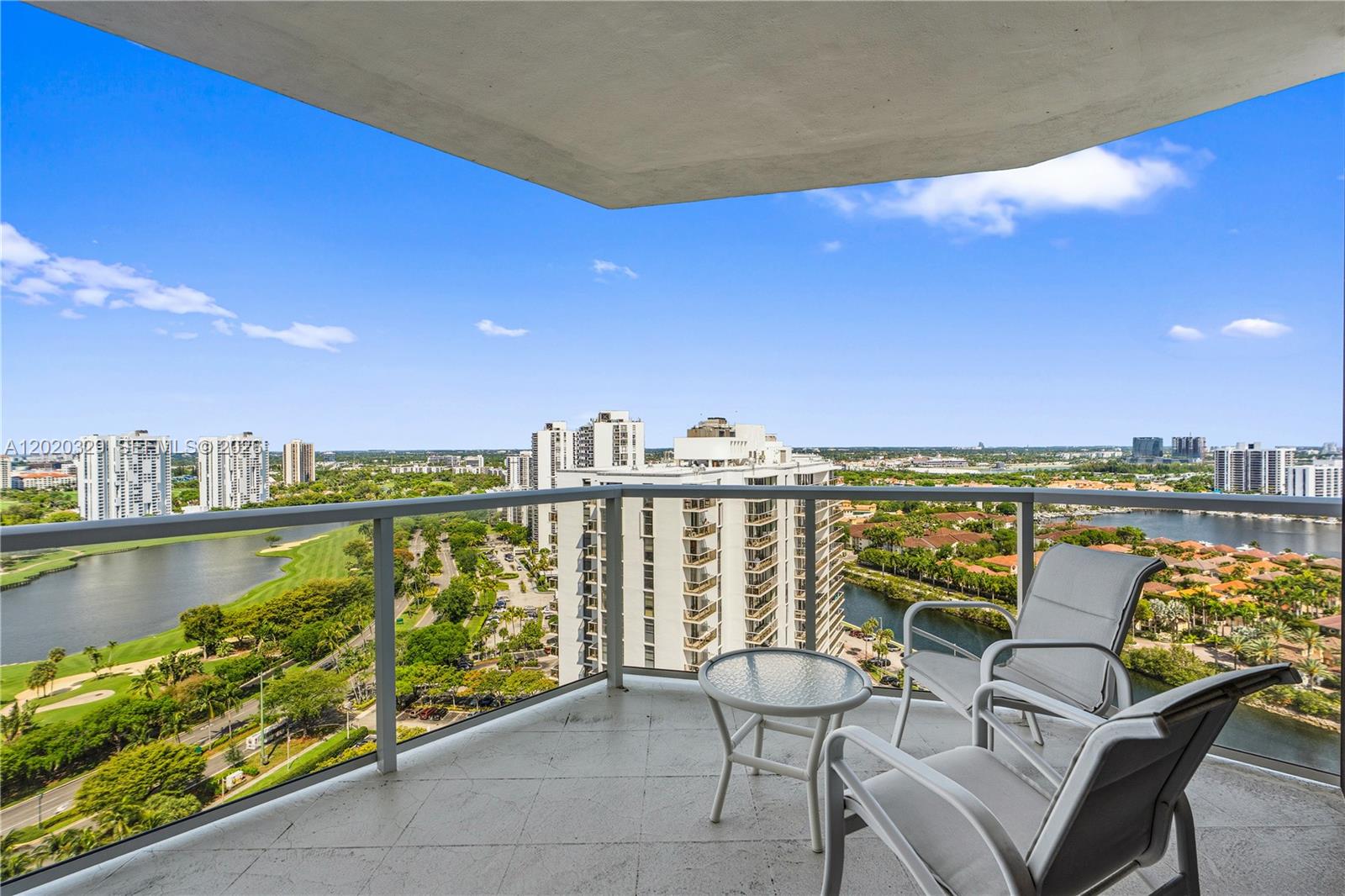 20281 E Country Clb Dr #2101 Aventura, FL 33180