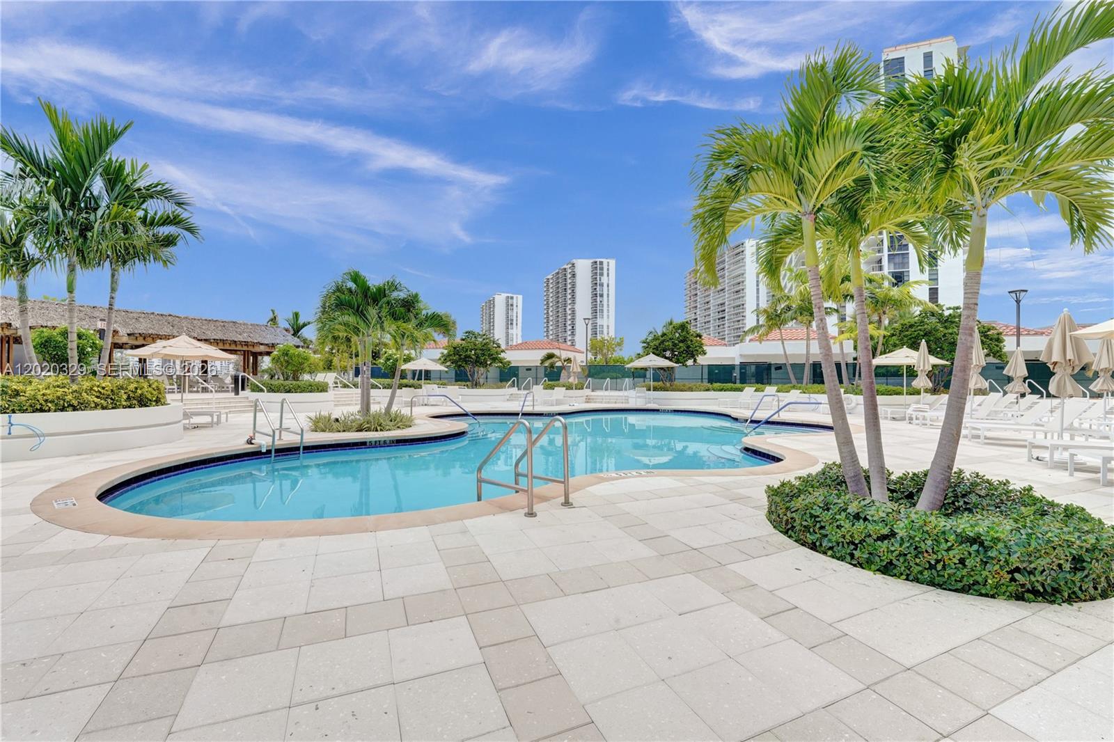 20281 E Country Clb Dr #2101 Aventura, FL 33180
