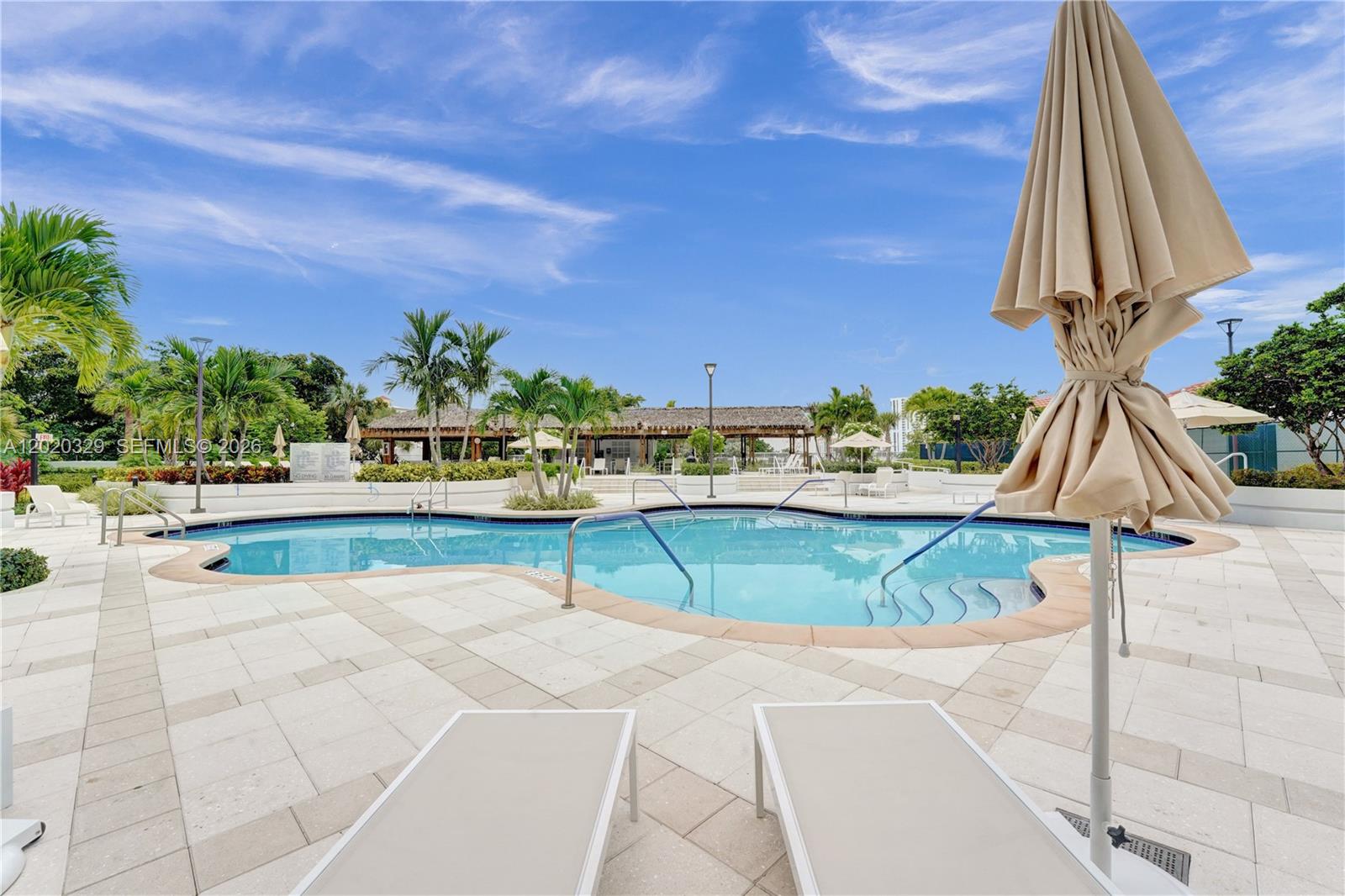 20281 E Country Clb Dr #2101 Aventura, FL 33180