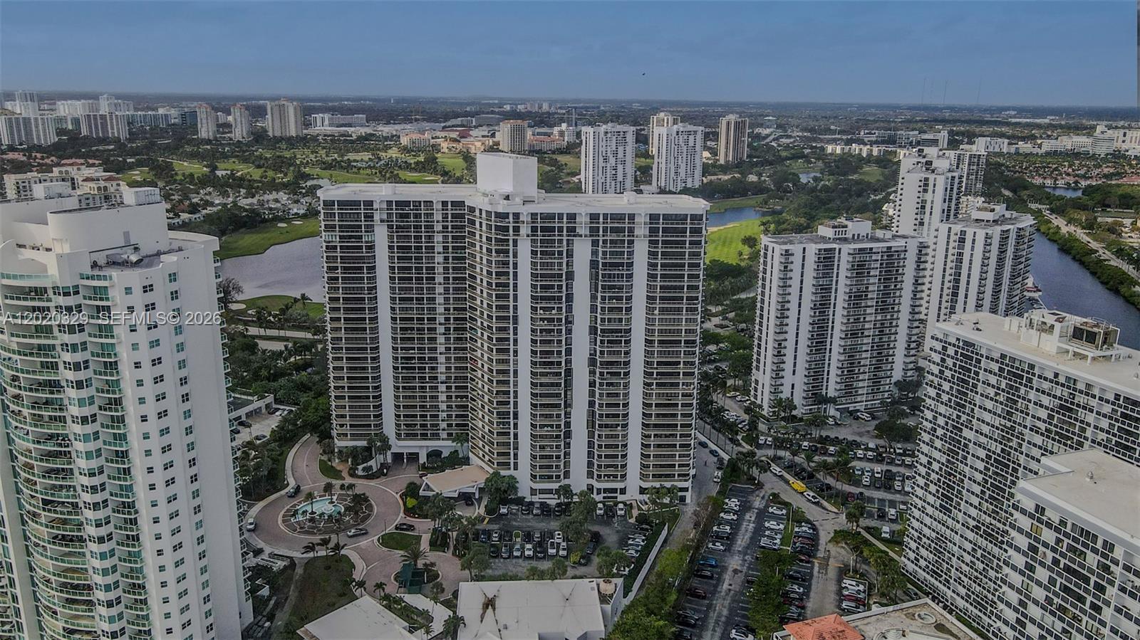 20281 E Country Clb Dr #2101 Aventura, FL 33180