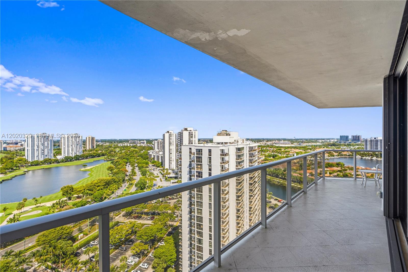 20281 E Country Clb Dr #2101 Aventura, FL 33180