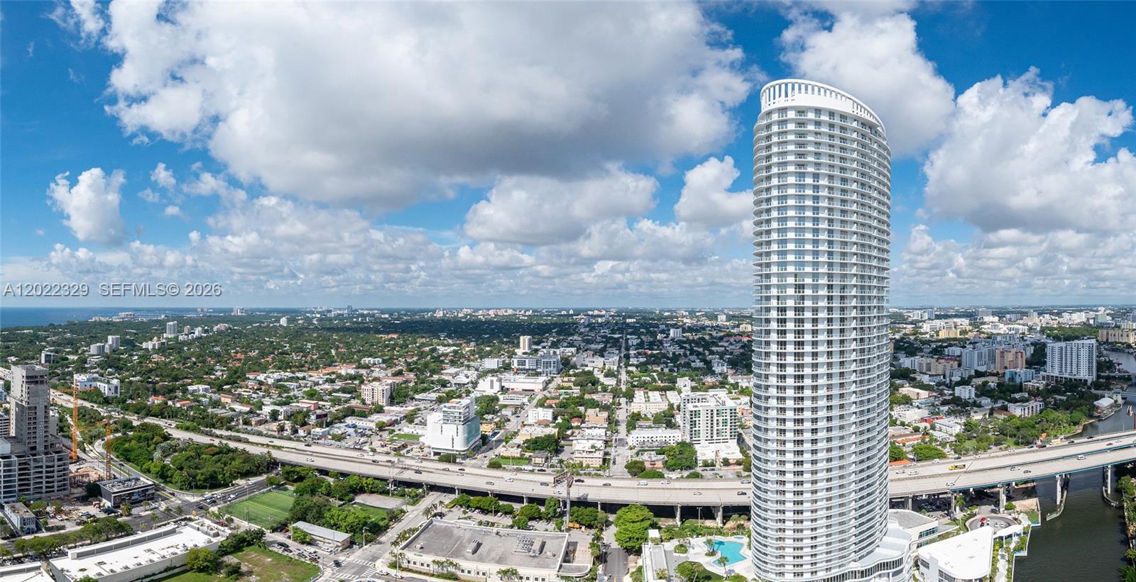 185 SW 7th St #4201 Miami, FL 33130