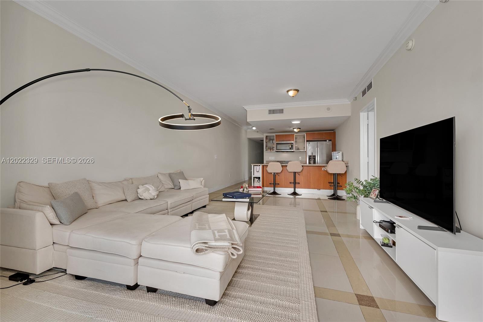 185 SW 7th St #4201 Miami, FL 33130