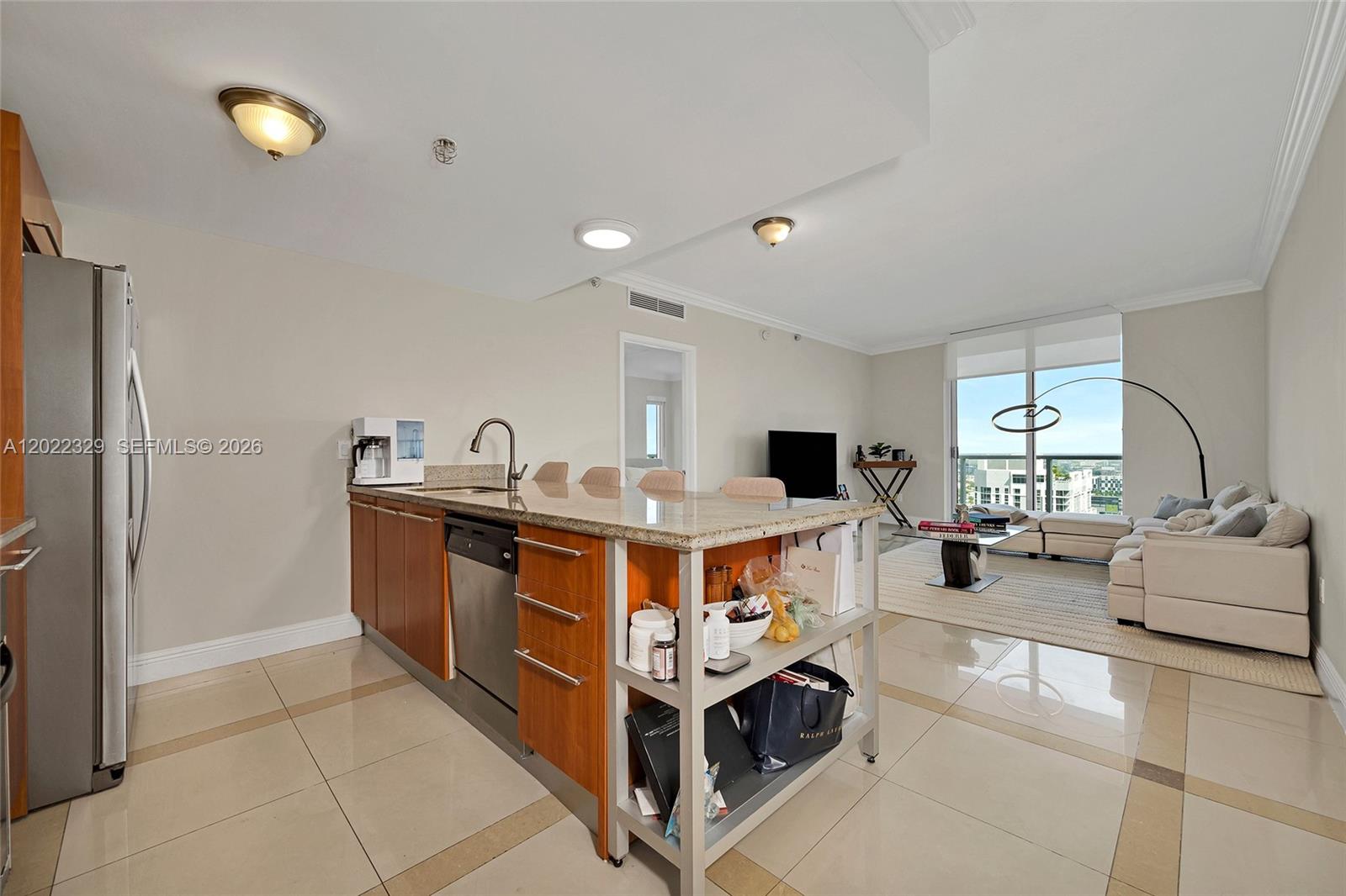 185 SW 7th St #4201 Miami, FL 33130
