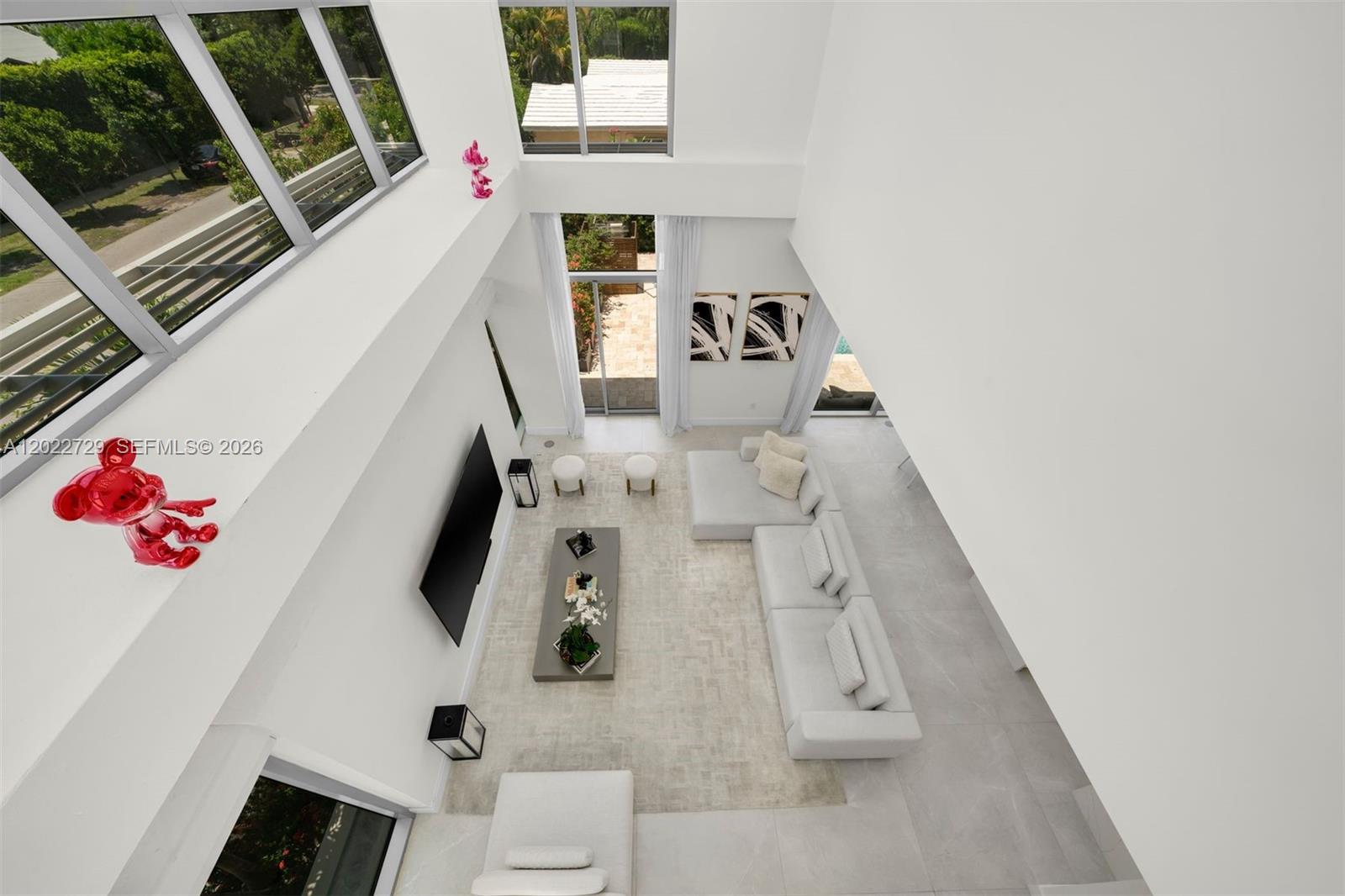 1201 W 47th St Miami Beach, FL 33140