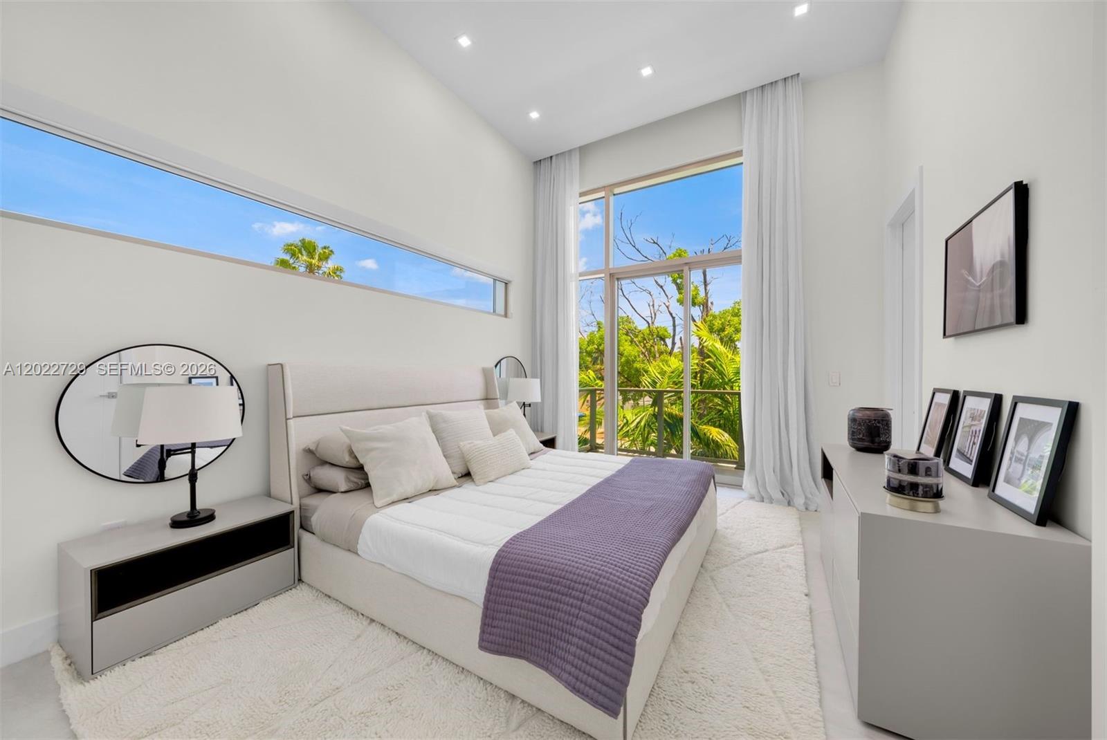 1201 W 47th St Miami Beach, FL 33140