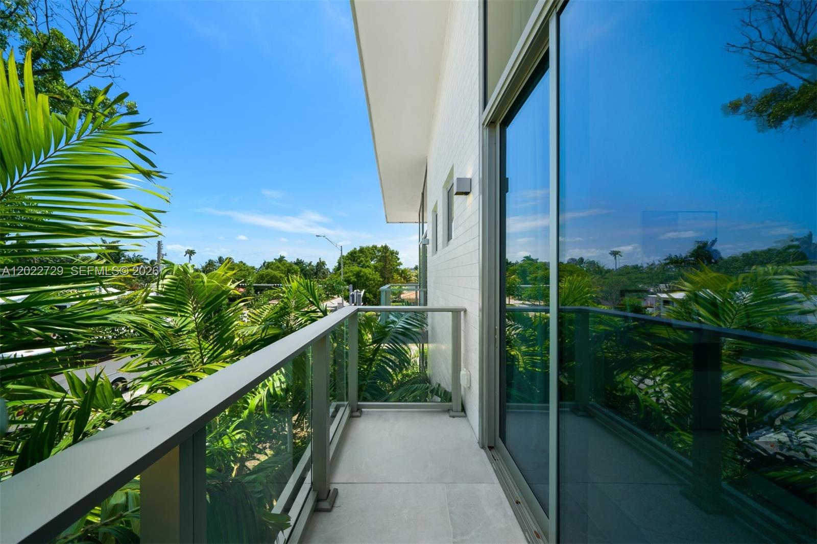 1201 W 47th St Miami Beach, FL 33140