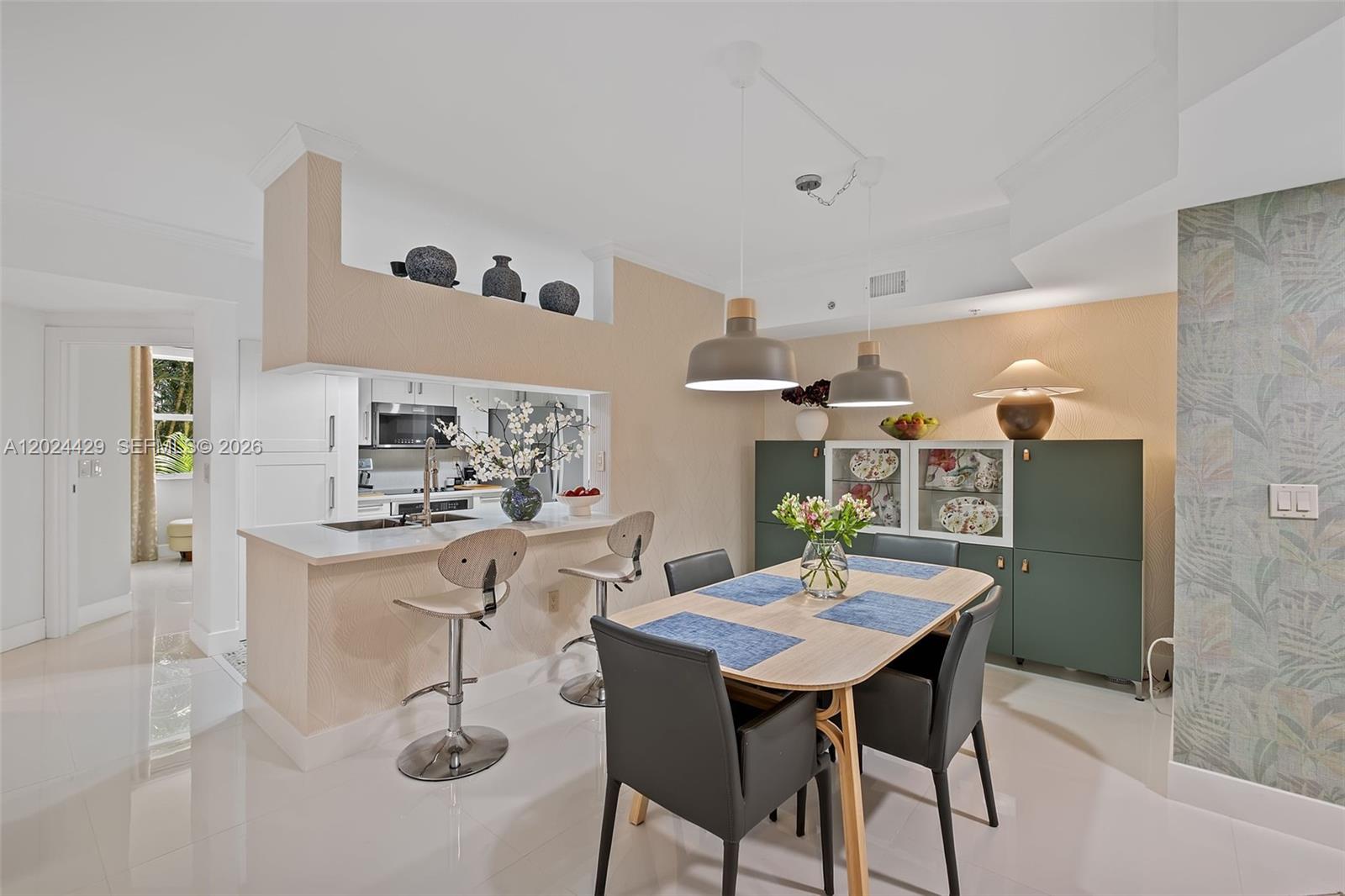 17145 N Bay Rd #4204 Sunny Isles Beach, FL 33160