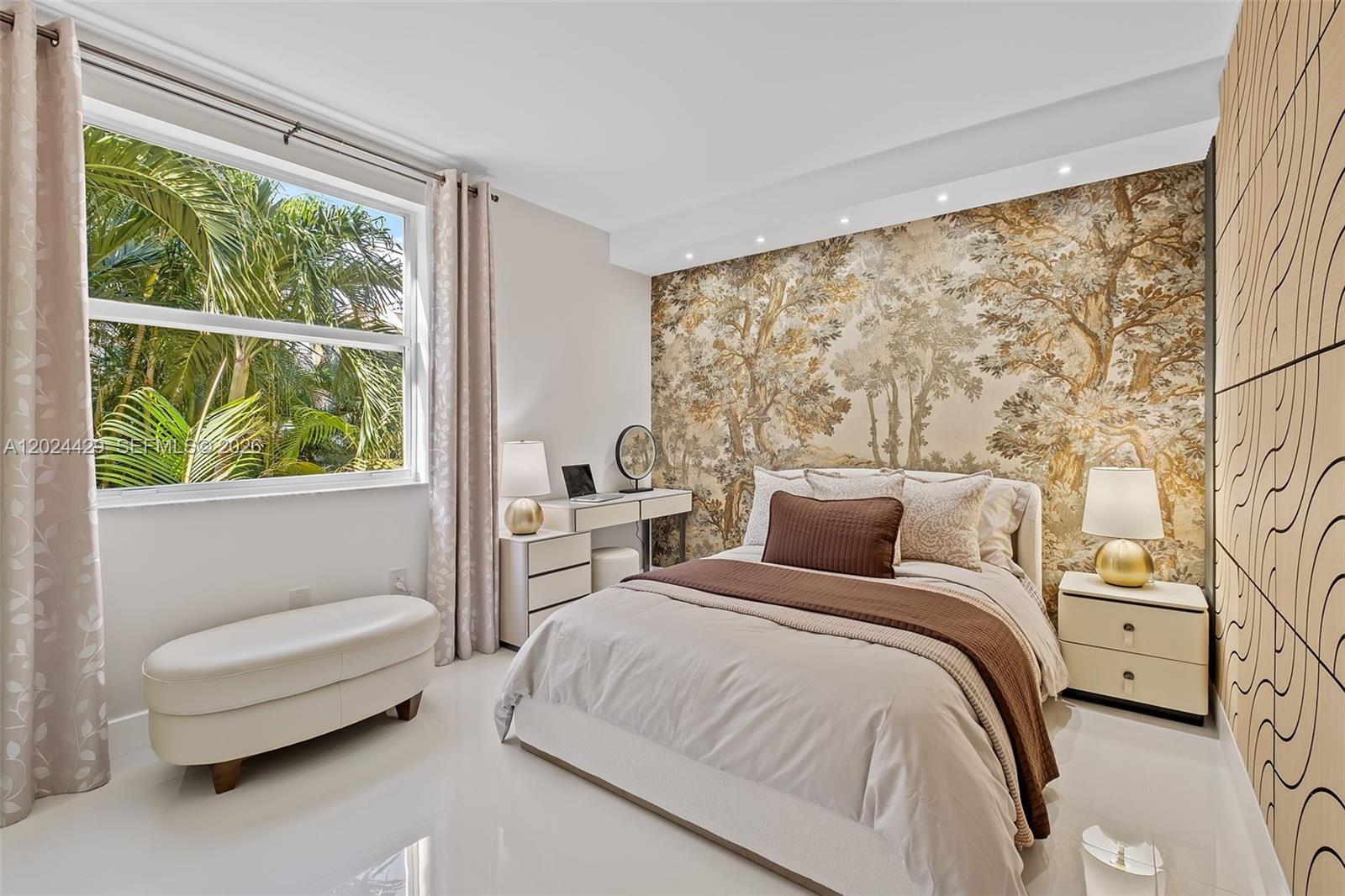 17145 N Bay Rd #4204 Sunny Isles Beach, FL 33160