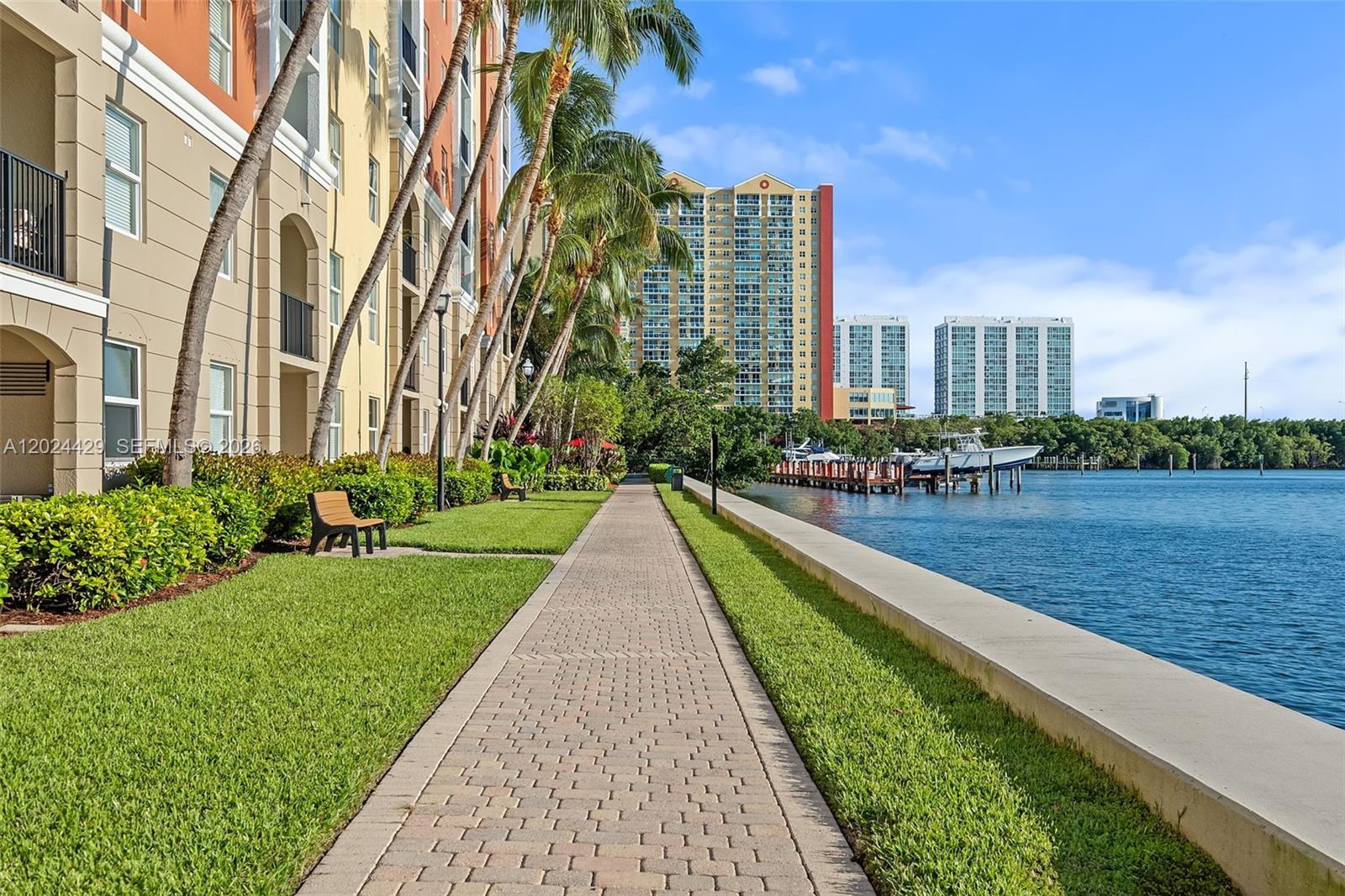 17145 N Bay Rd #4204 Sunny Isles Beach, FL 33160