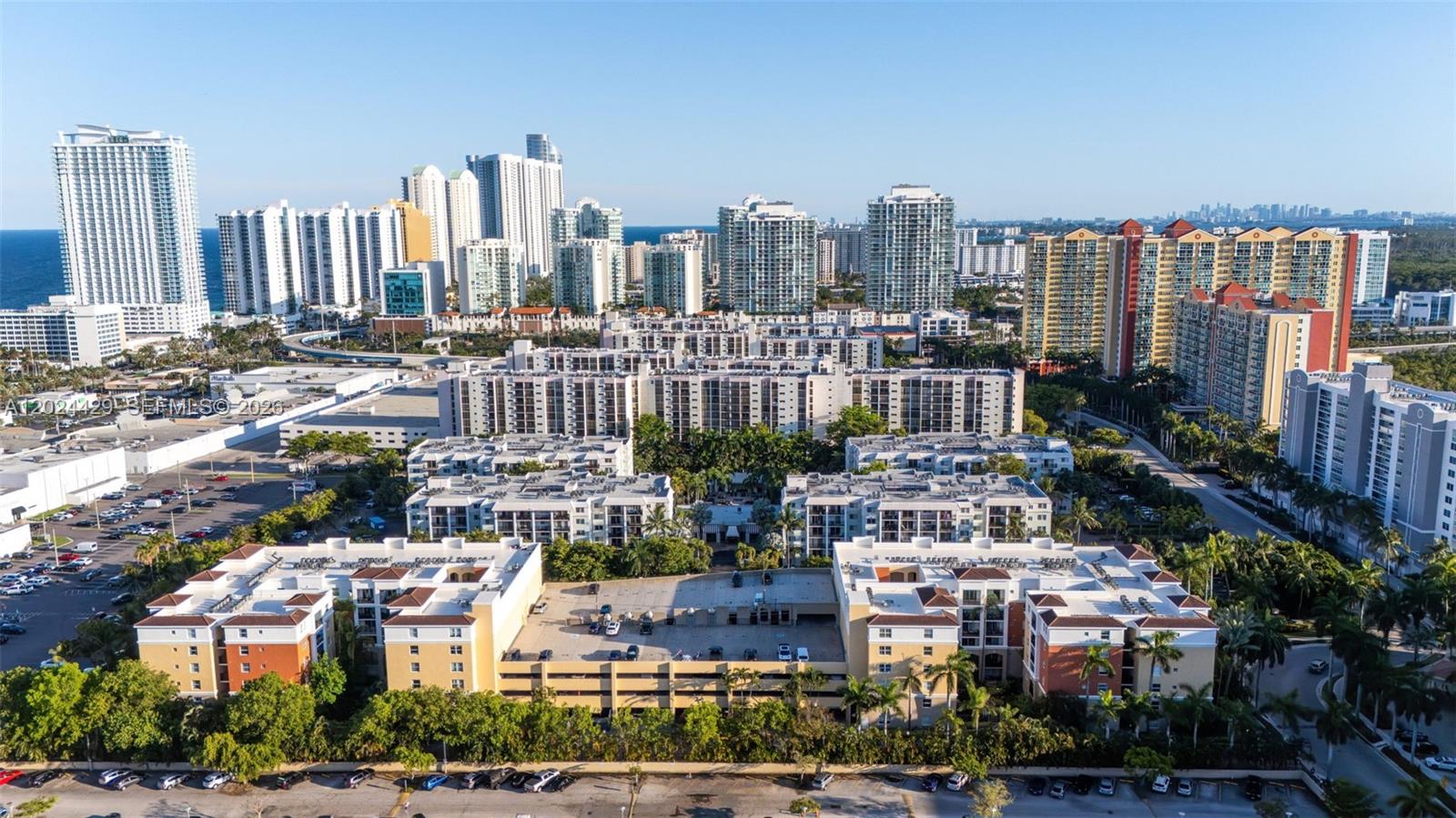 17145 N Bay Rd #4204 Sunny Isles Beach, FL 33160