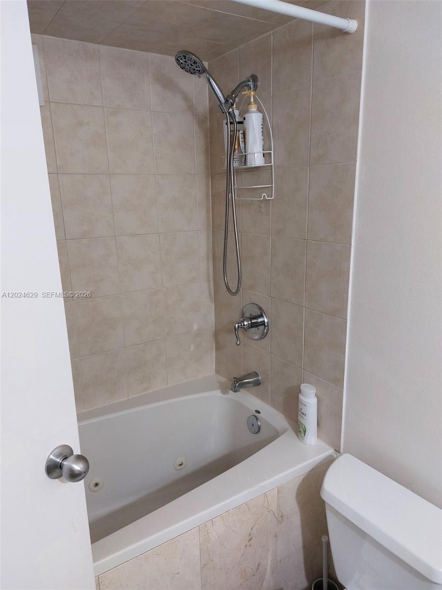 801 Three Iss Blvd #312 Hallandale Beach, FL 33009