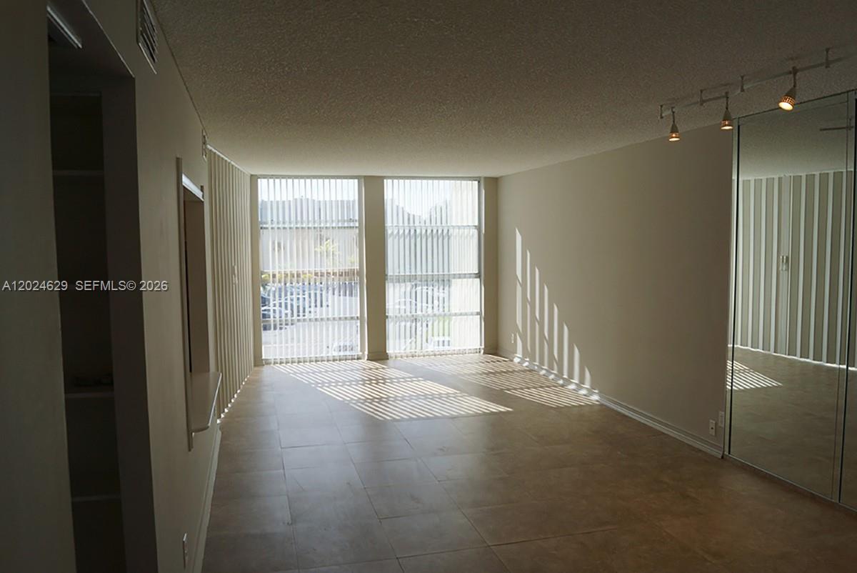 801 Three Iss Blvd #312 Hallandale Beach, FL 33009