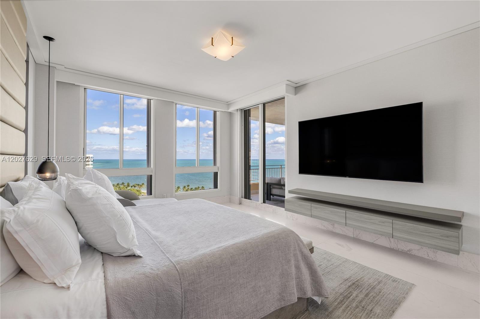 799 Crandon Blvd #PH-8 Key Biscayne, FL 33149