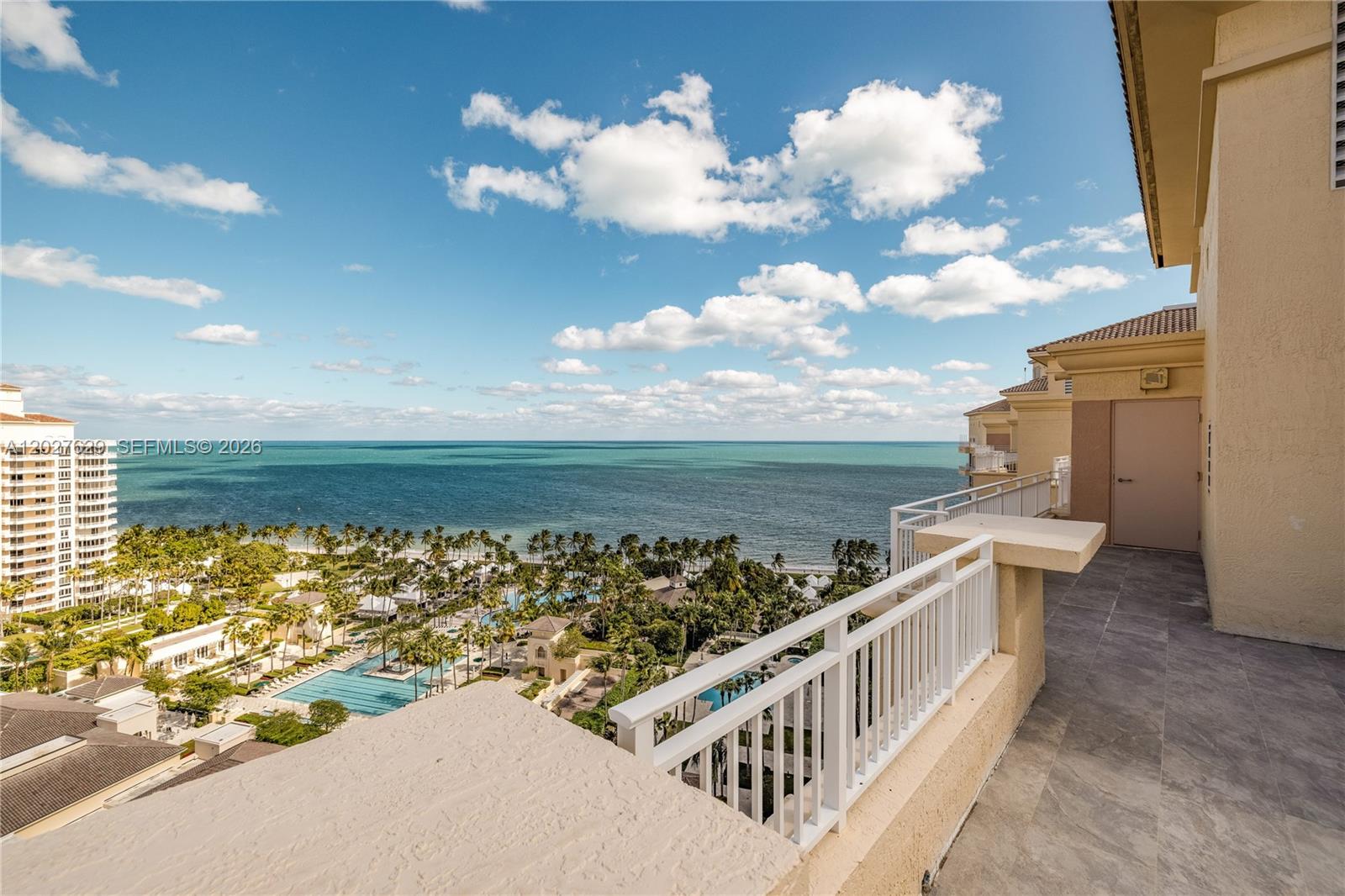 799 Crandon Blvd #PH-8 Key Biscayne, FL 33149