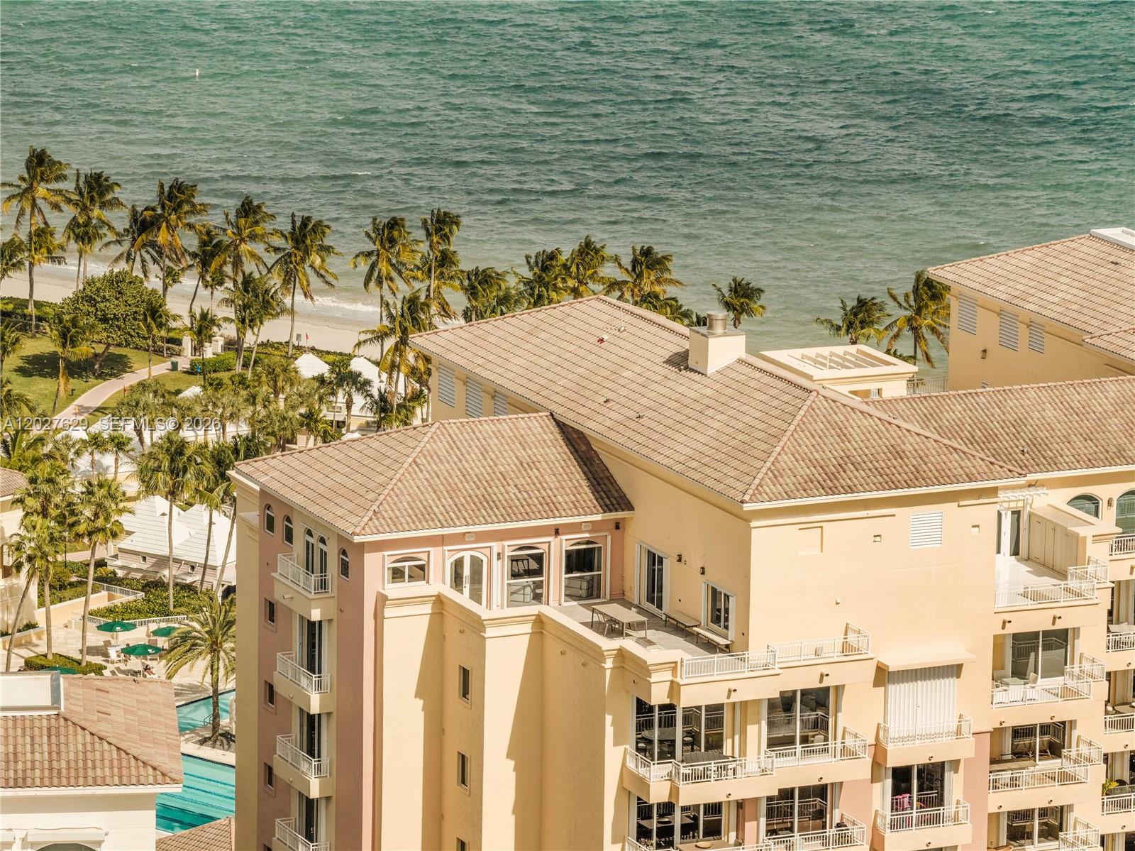 799 Crandon Blvd #PH-8 Key Biscayne, FL 33149