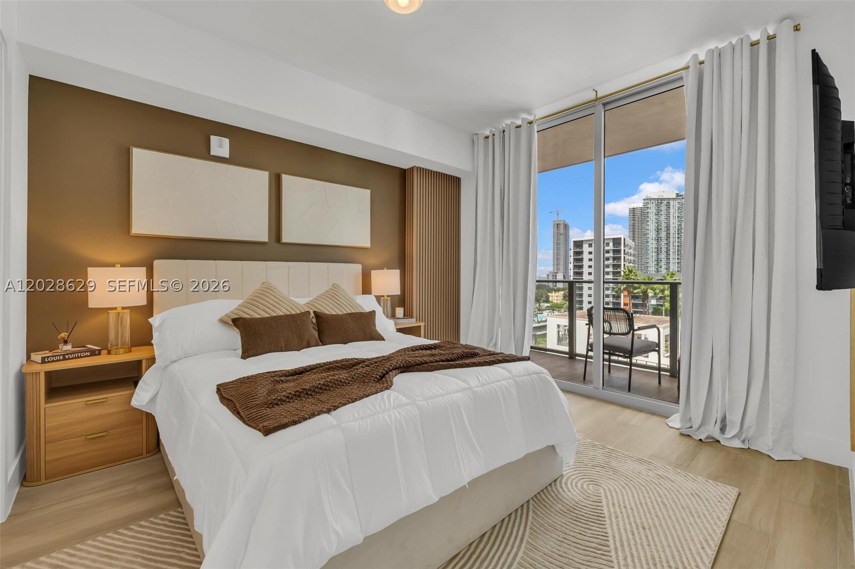image The Standard Residences Midtown Miami11