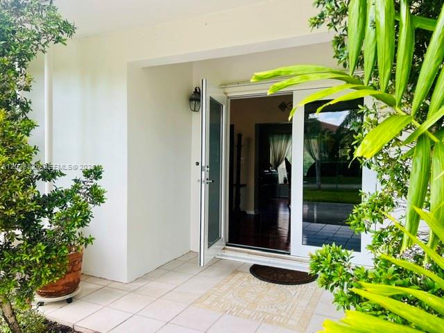 7910 SW 73rd Ct Miami, FL 33143