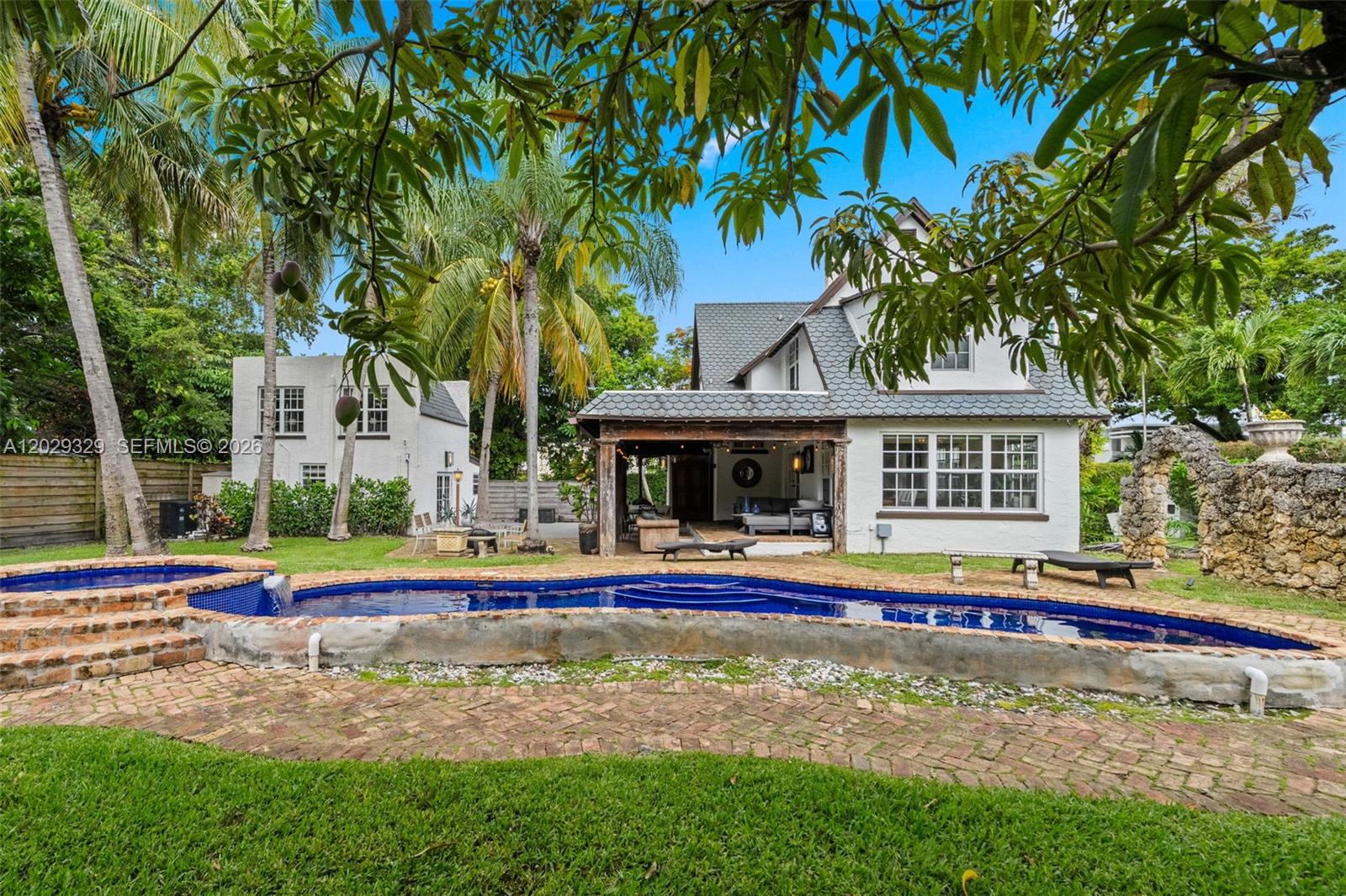 646 NE 81st St Miami, FL 33138