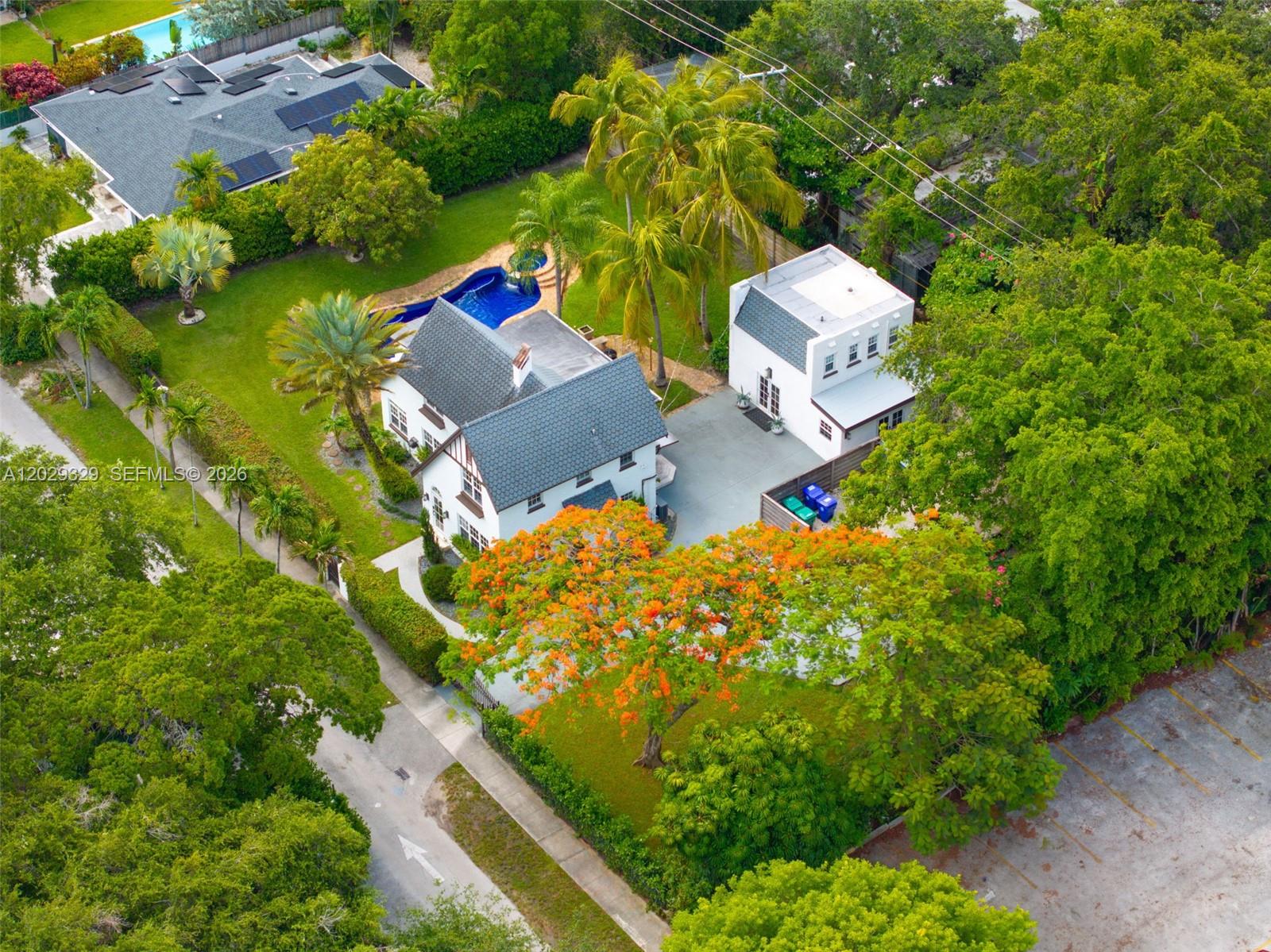 646 NE 81st St Miami, FL 33138