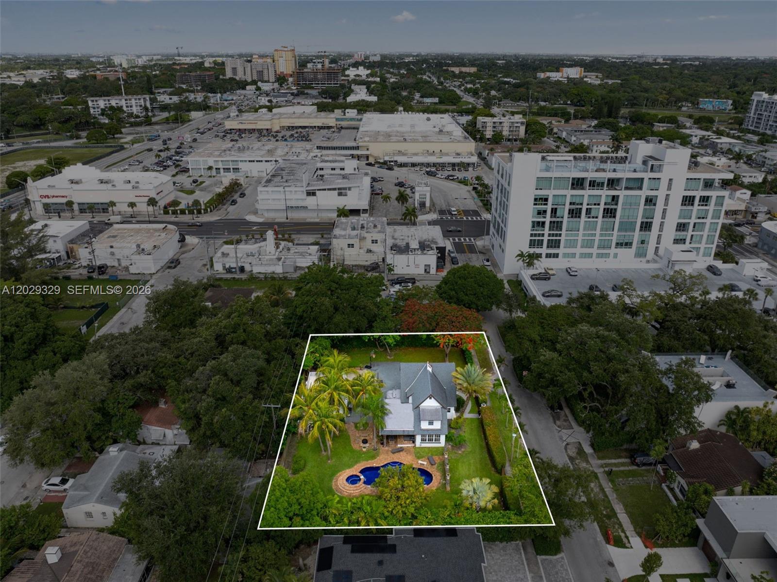 646 NE 81st St Miami, FL 33138