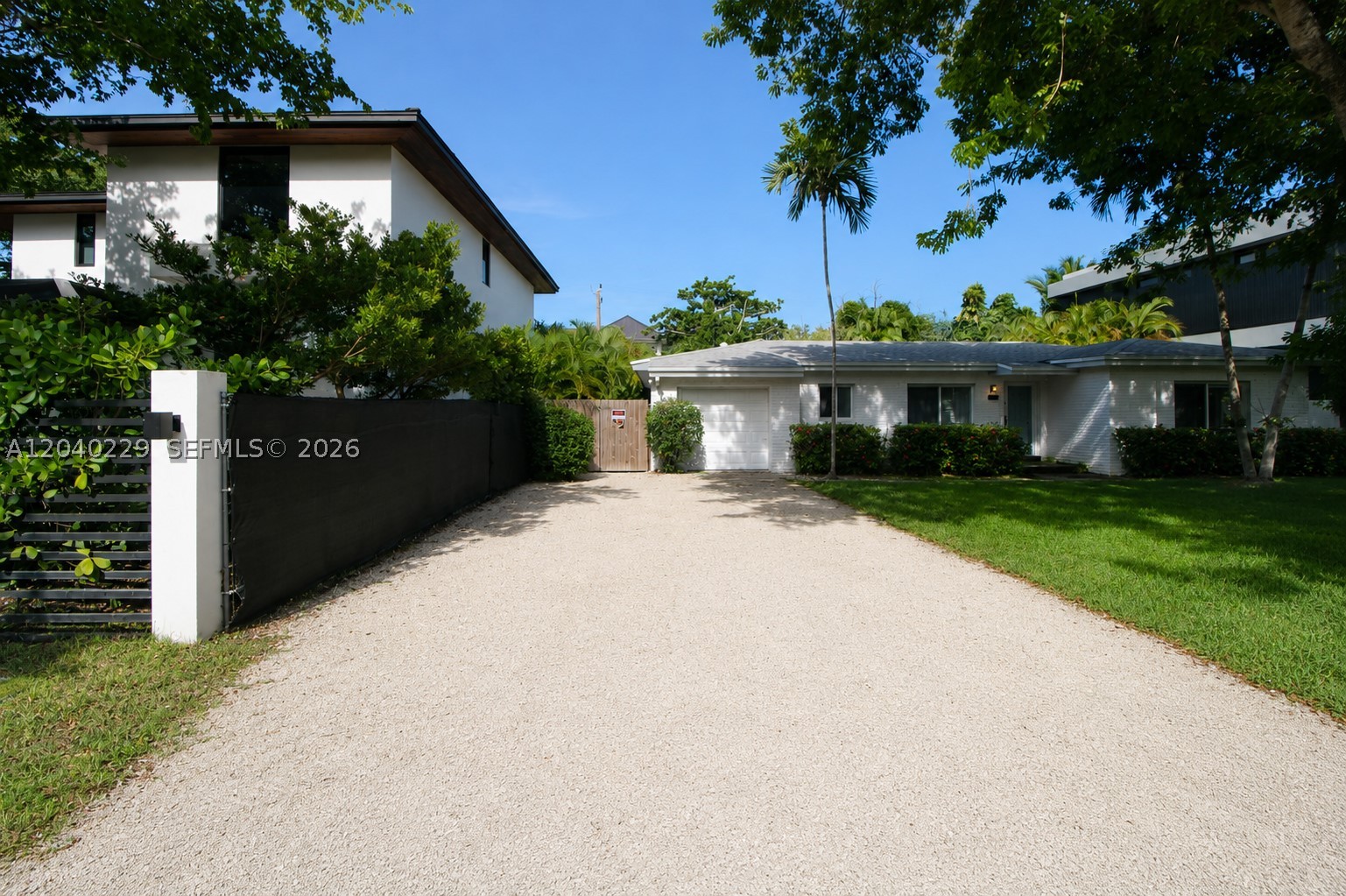 7415 SW 56th Ave Miami, FL 33143